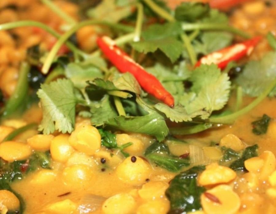Yellow Lentil & Spinach Dal