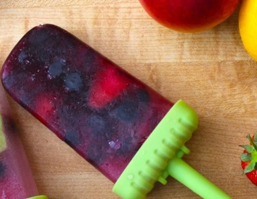 Delicious, Super Hydrating, Natural Fruit Ice lollies