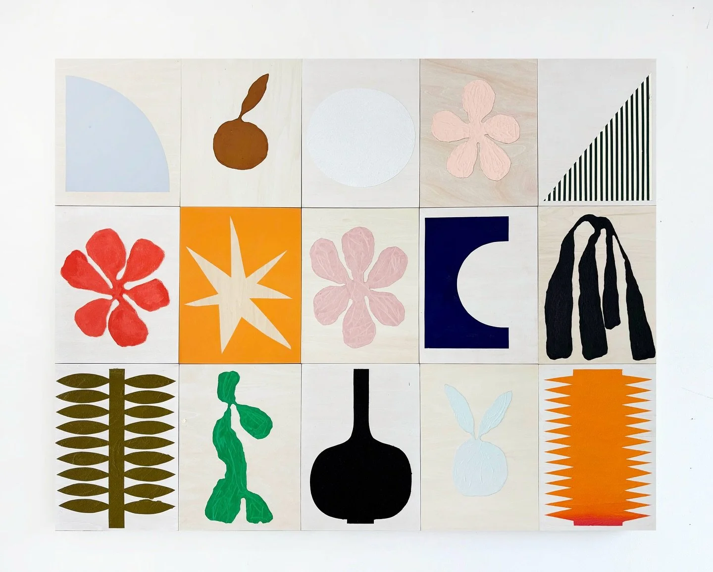 Almost like a Japanese garden, these works offer a reflective, repetitive story that is different to each viewer based on his or her own life experience | Laura Deems x Cameron Wilson Ritcher Collaboration 🧿 To view full catalog please email shelli@