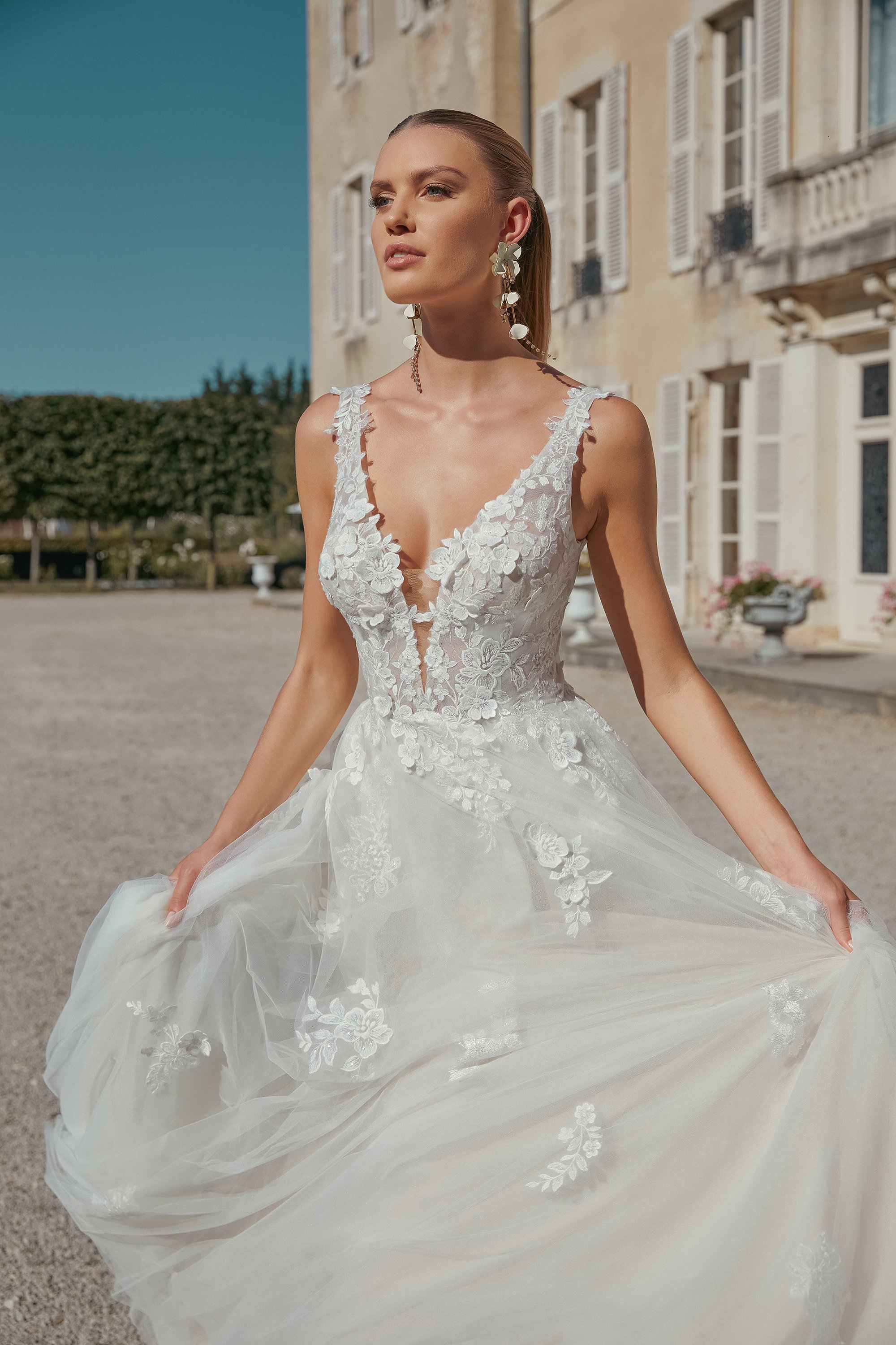 44468_FC_D_Sincerity-Bridal_KI.jpeg