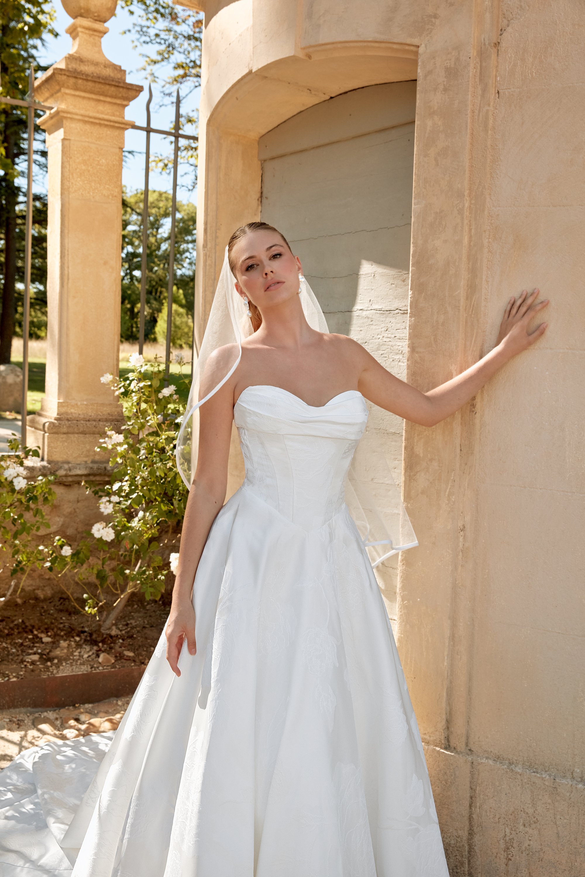 44588_FC_Sincerity-Bridal.jpg
