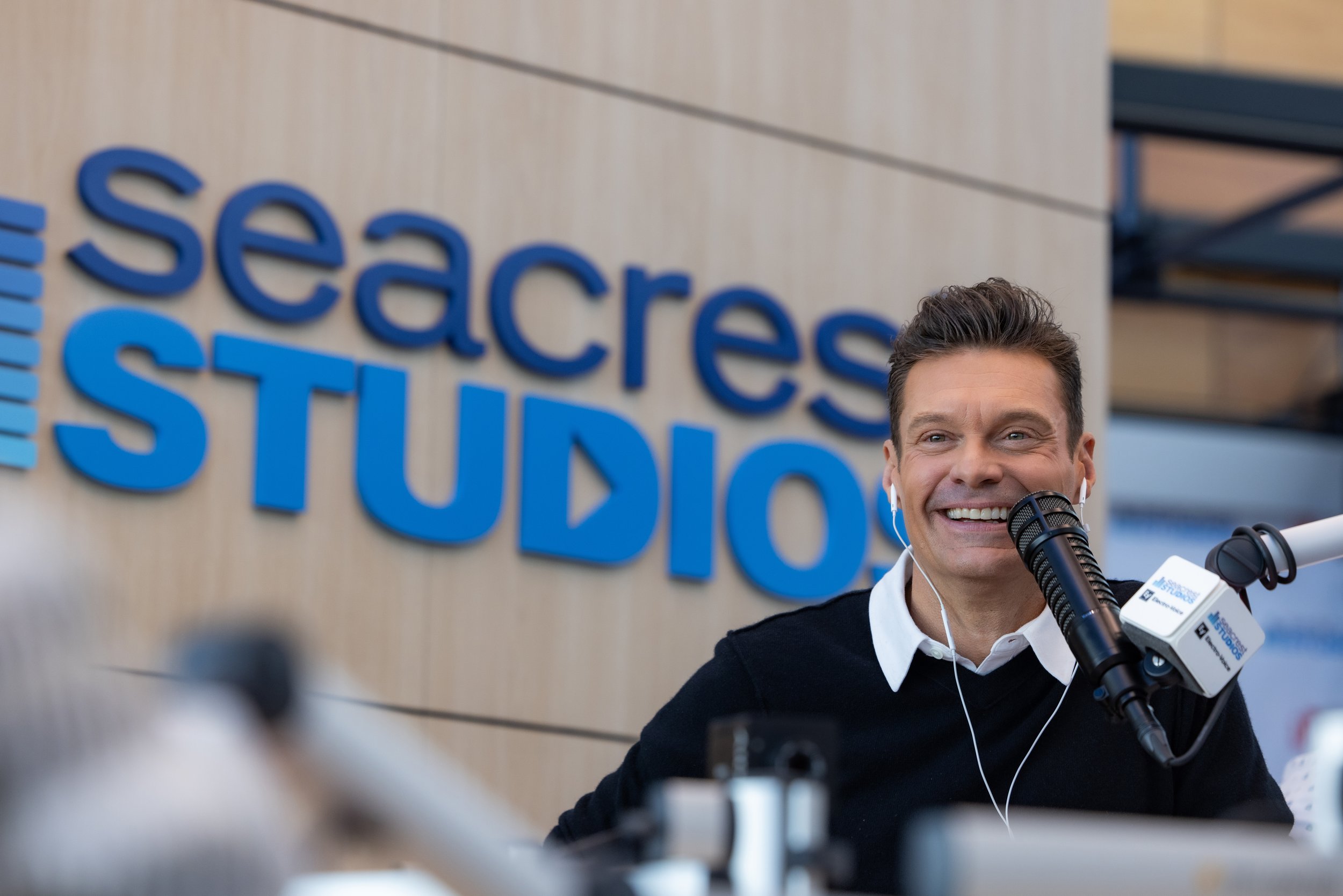 Colossal x Top Host x Ryan Seacrest