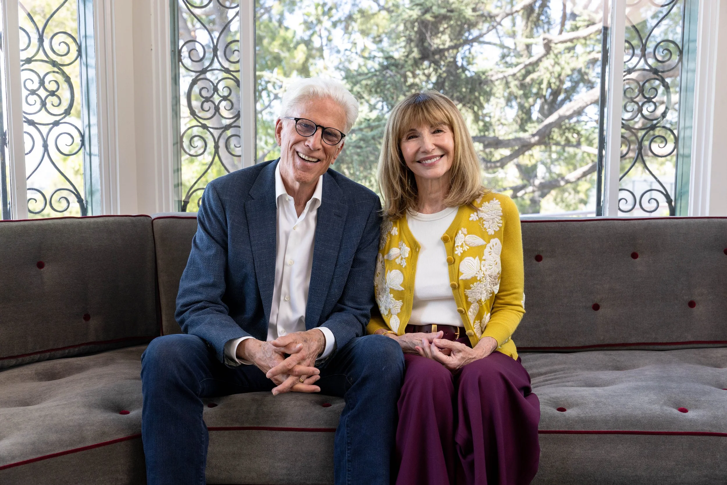 Colossal America's Favorite Couple X Ted Danson and Mary Steenbergen