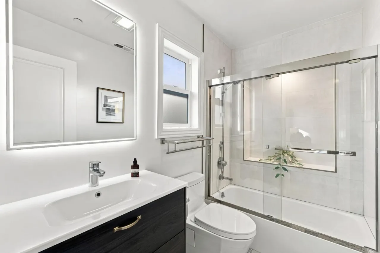 a34273fd0ea0b9f5e66efceb938368edl-m2558481228rd-w1280_h960.webp