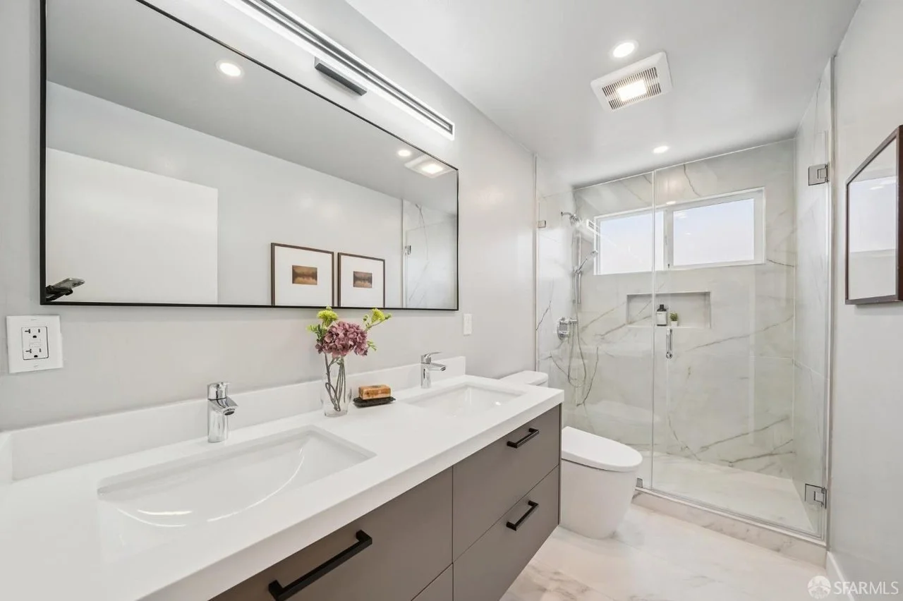 426132615_56_2.jpg