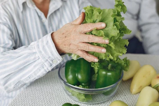 Why More Plants on the Plate Can Help Seniors Feel Their Best