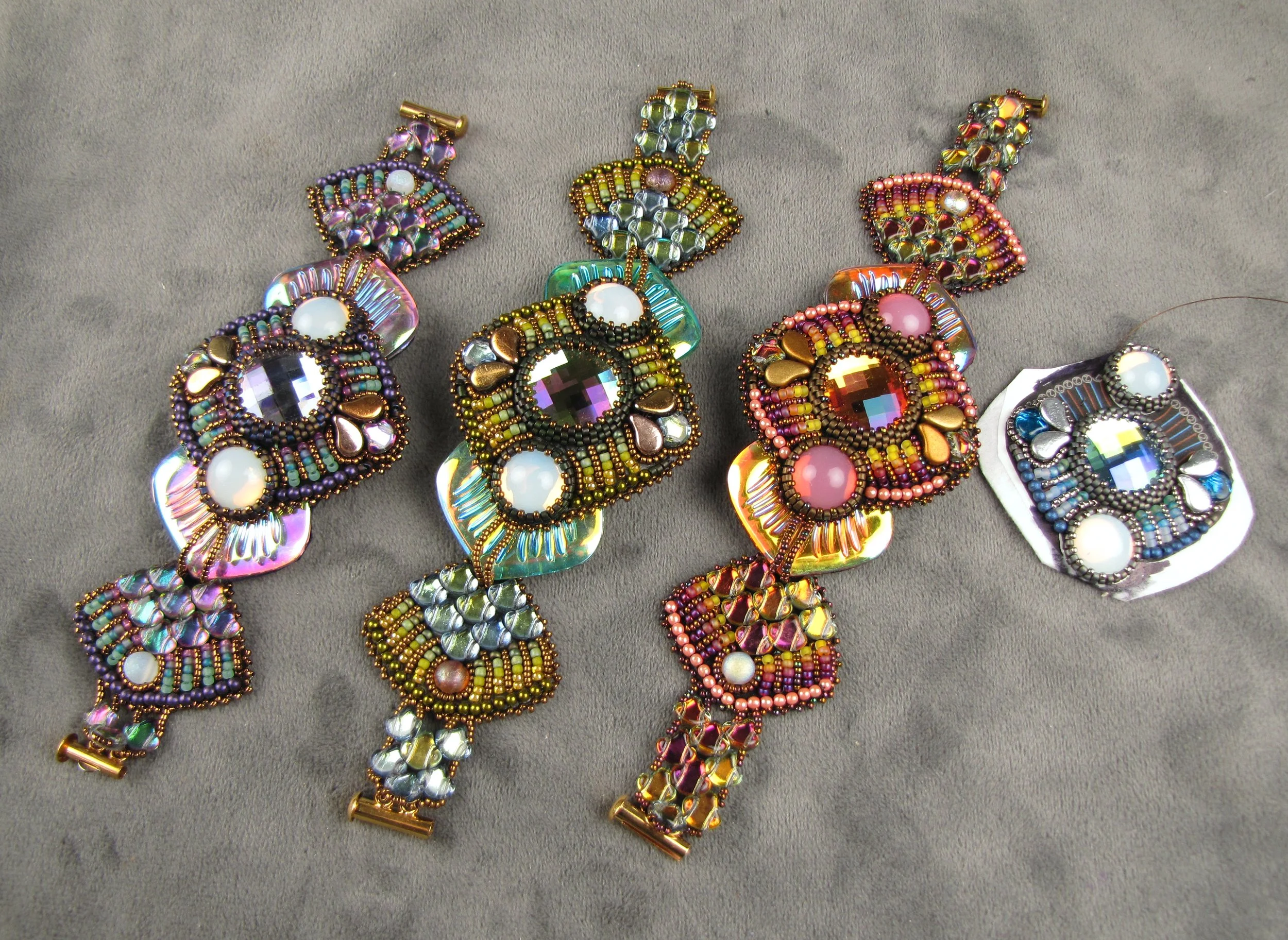 colorways_12.22.jpg (Copy)