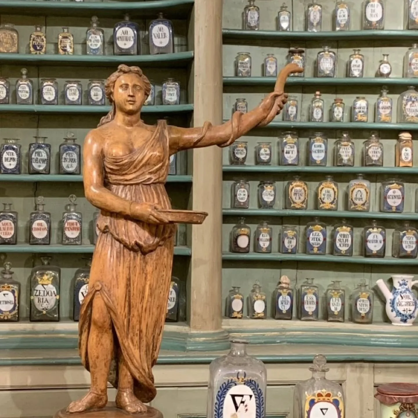 Today is the day!&nbsp; After years of requests and a personal strong desire to create this course, I have finally put together all of my relevant classes on how to make high quality effective herbal formulas that people will actually take. A good fo