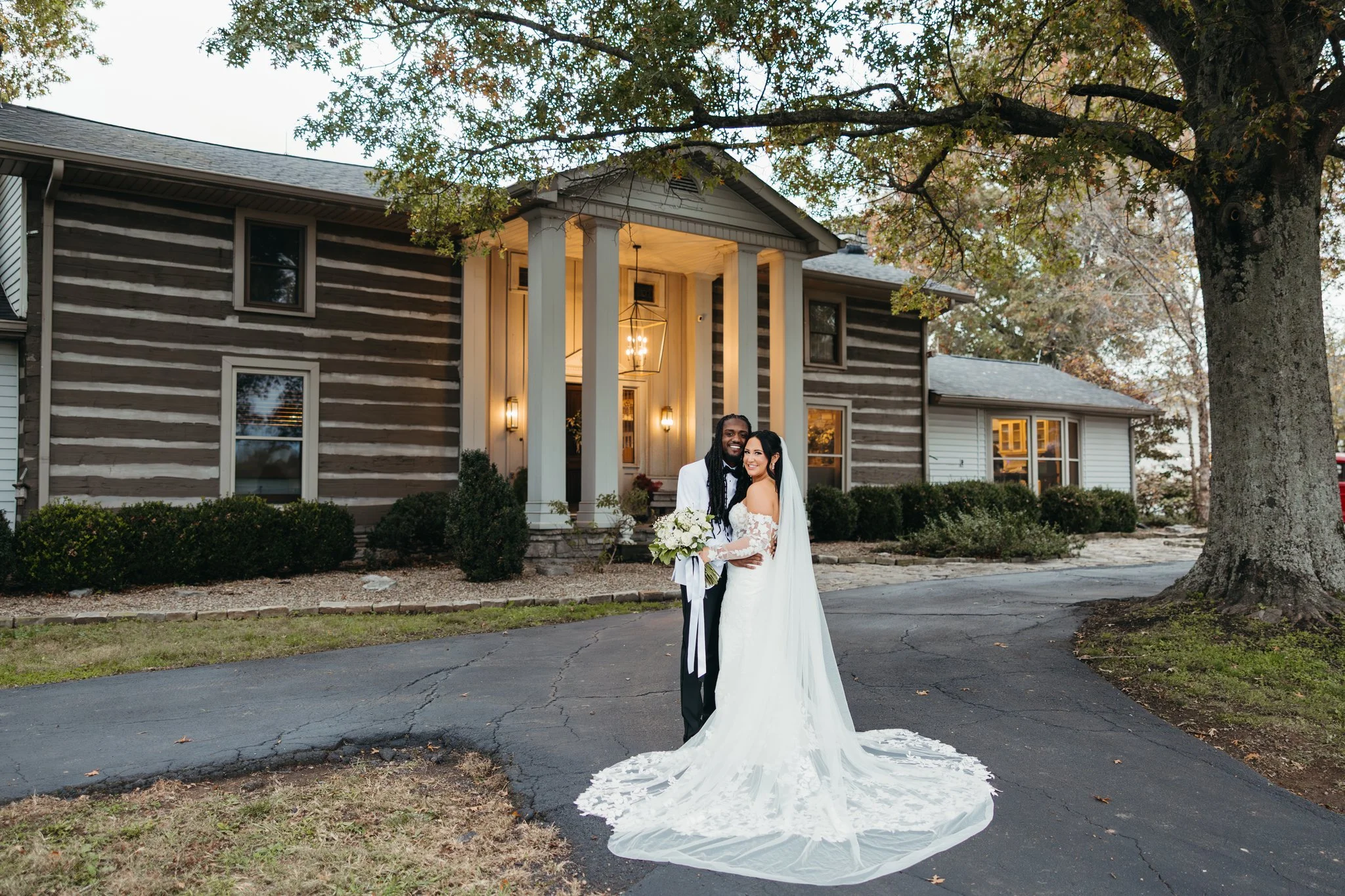 Liz &amp; Errol’s Elegant Fall Wedding at Beau Cheval | Middle Tennessee Wedding