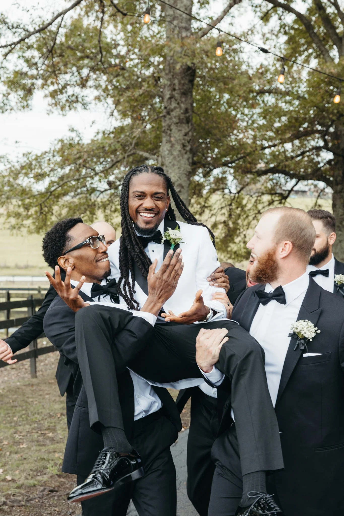 groomsmenmiddletennessee-128_(2048).jpg