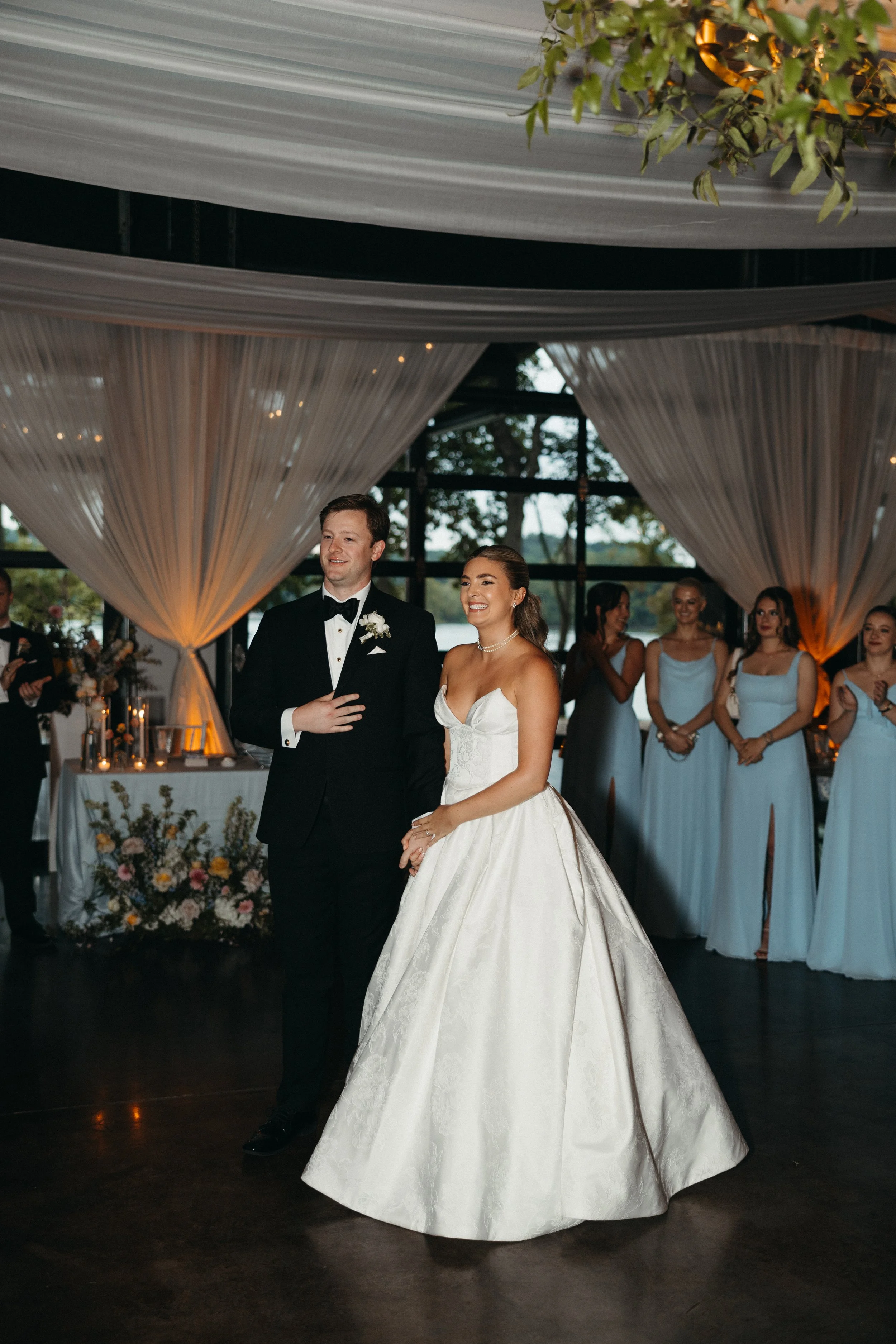 cherokeedocknashvilleweddingvenuesummerbride-86.jpg