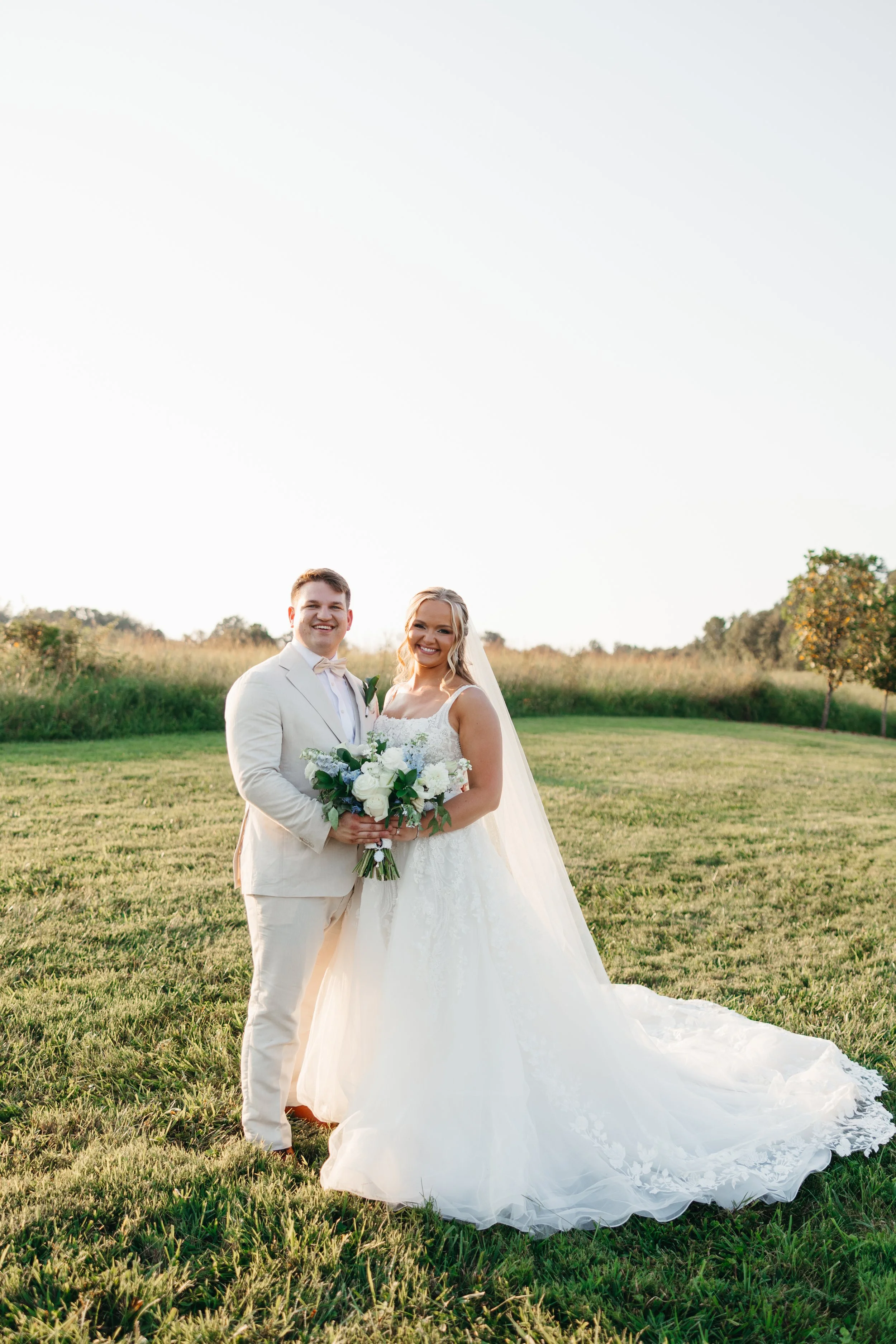 whitedovebarnsummerwedding-80.jpg