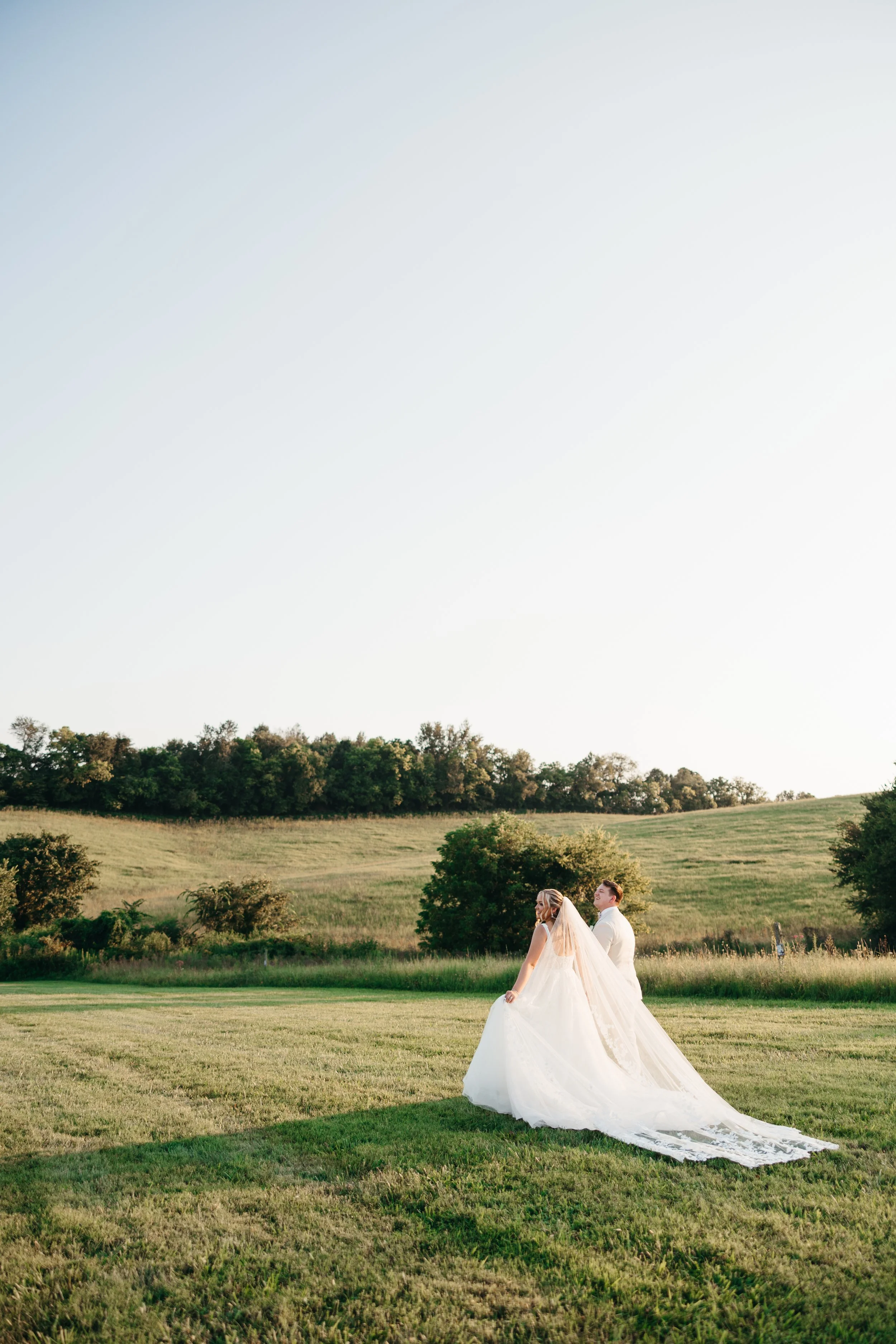 whitedovebarnsummerwedding-93.jpg