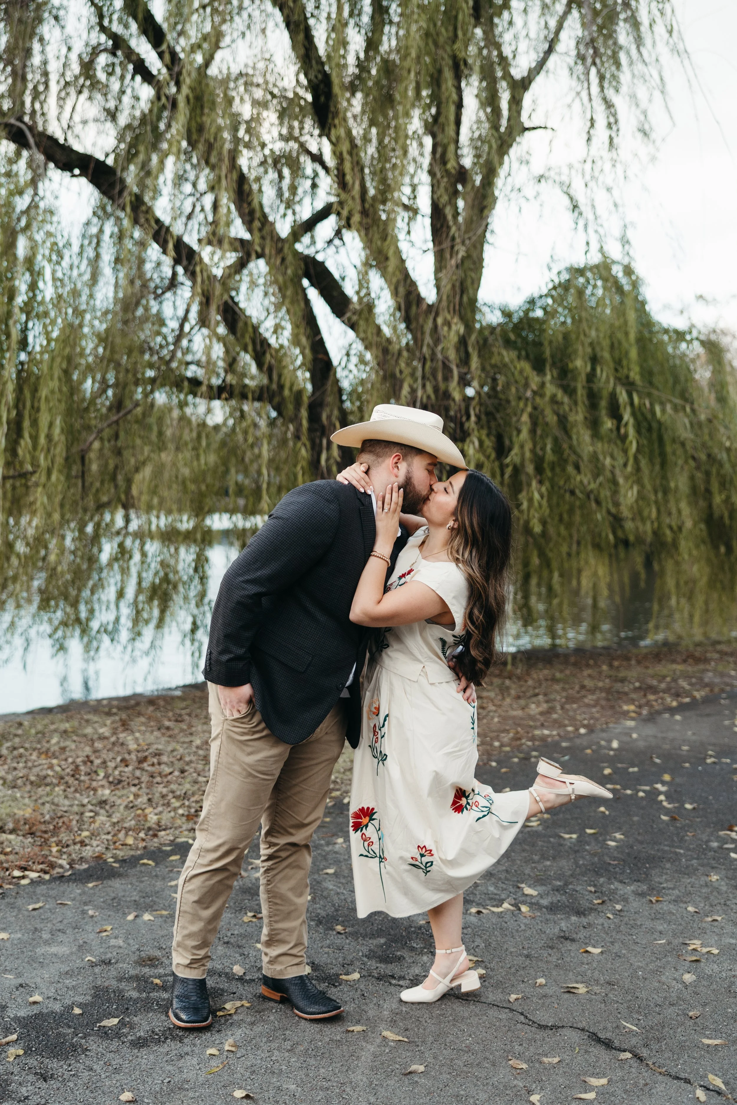 centenialparknashvilleengagementsession-108.jpg