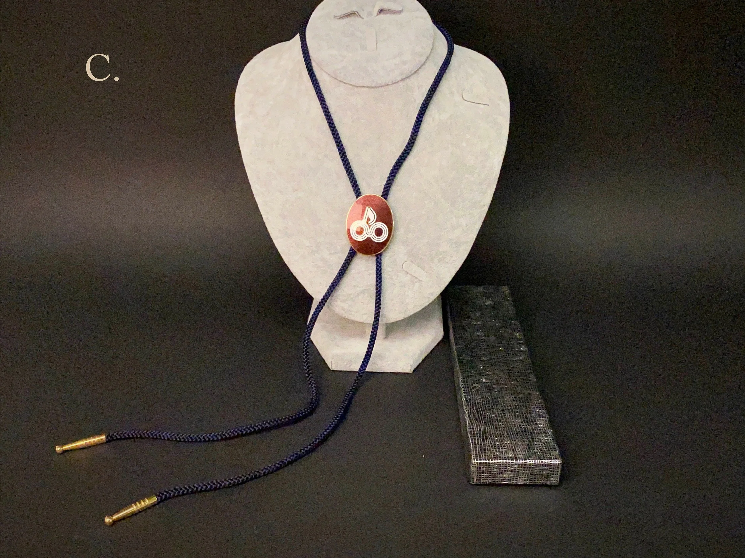 https://i.etsystatic.com/35198069/r/il/b7dcc5/3979224336/il_fullxfull.3979224336_24rz.jpg