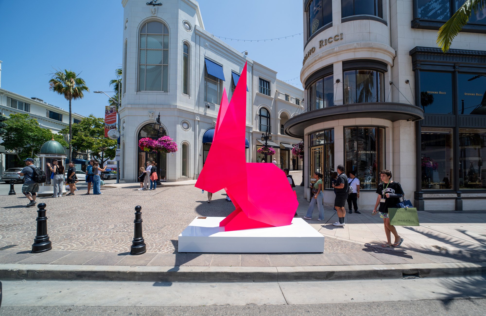 Origami animals pop up on Rodeo Drive — RODEO DRIVE
