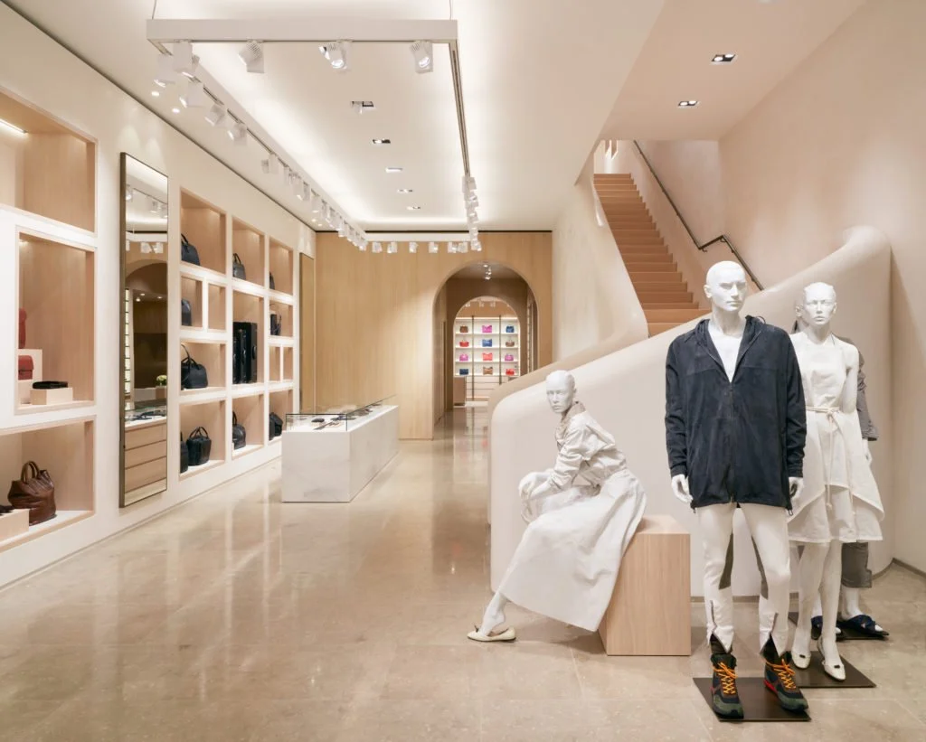 Bottega — RODEO DRIVE