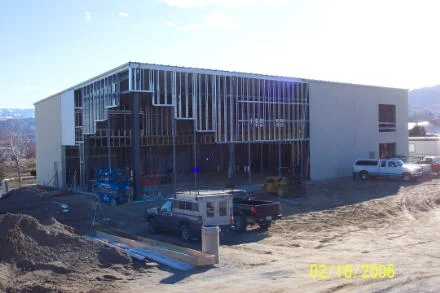 2-16-06_condotta_ext.jpg