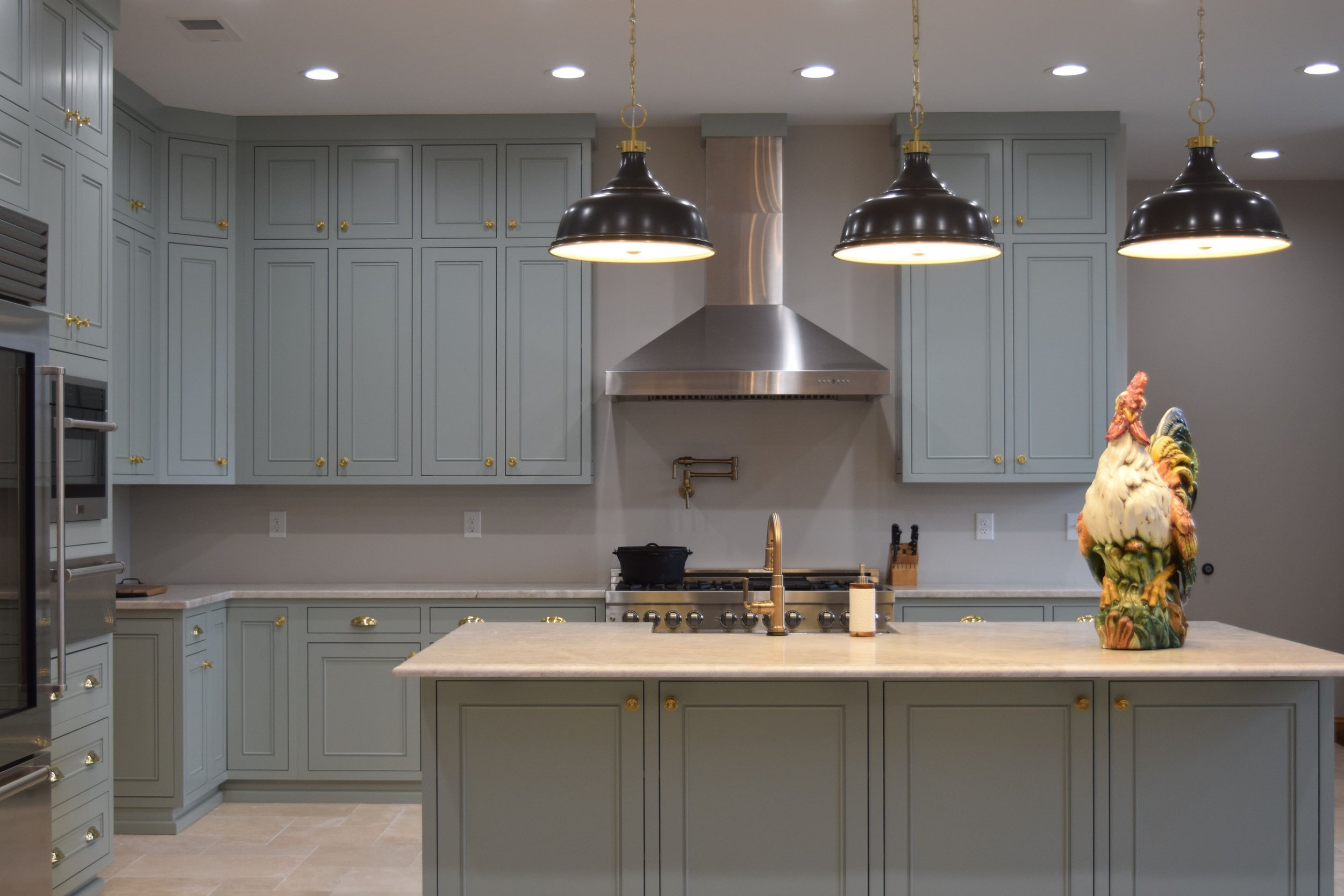 Custom Kitchen Cabinets