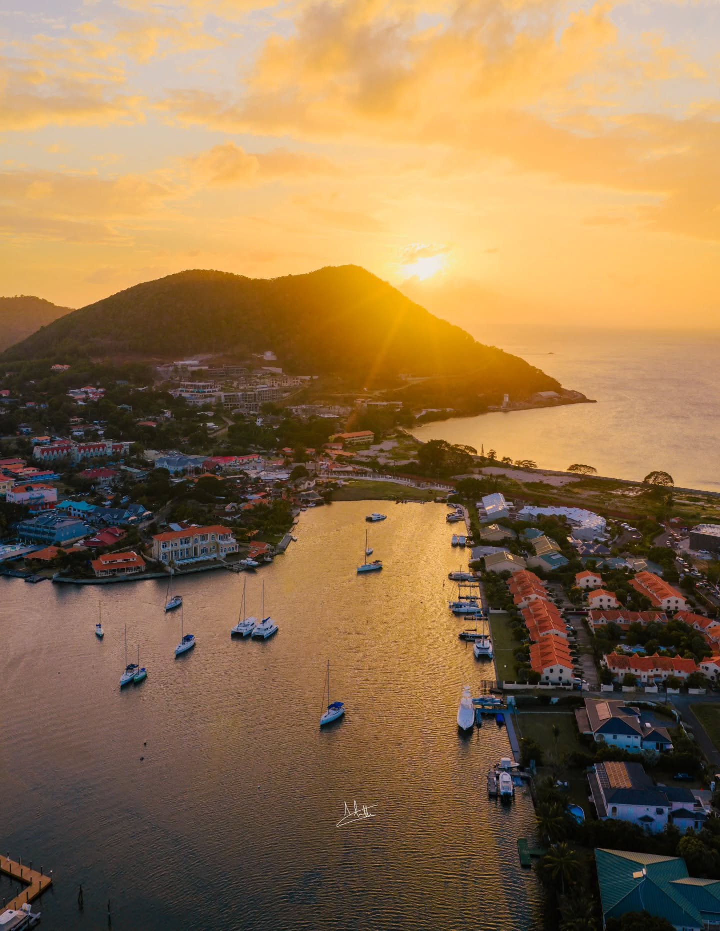 My Escape 😍😍

#Mavic4pro