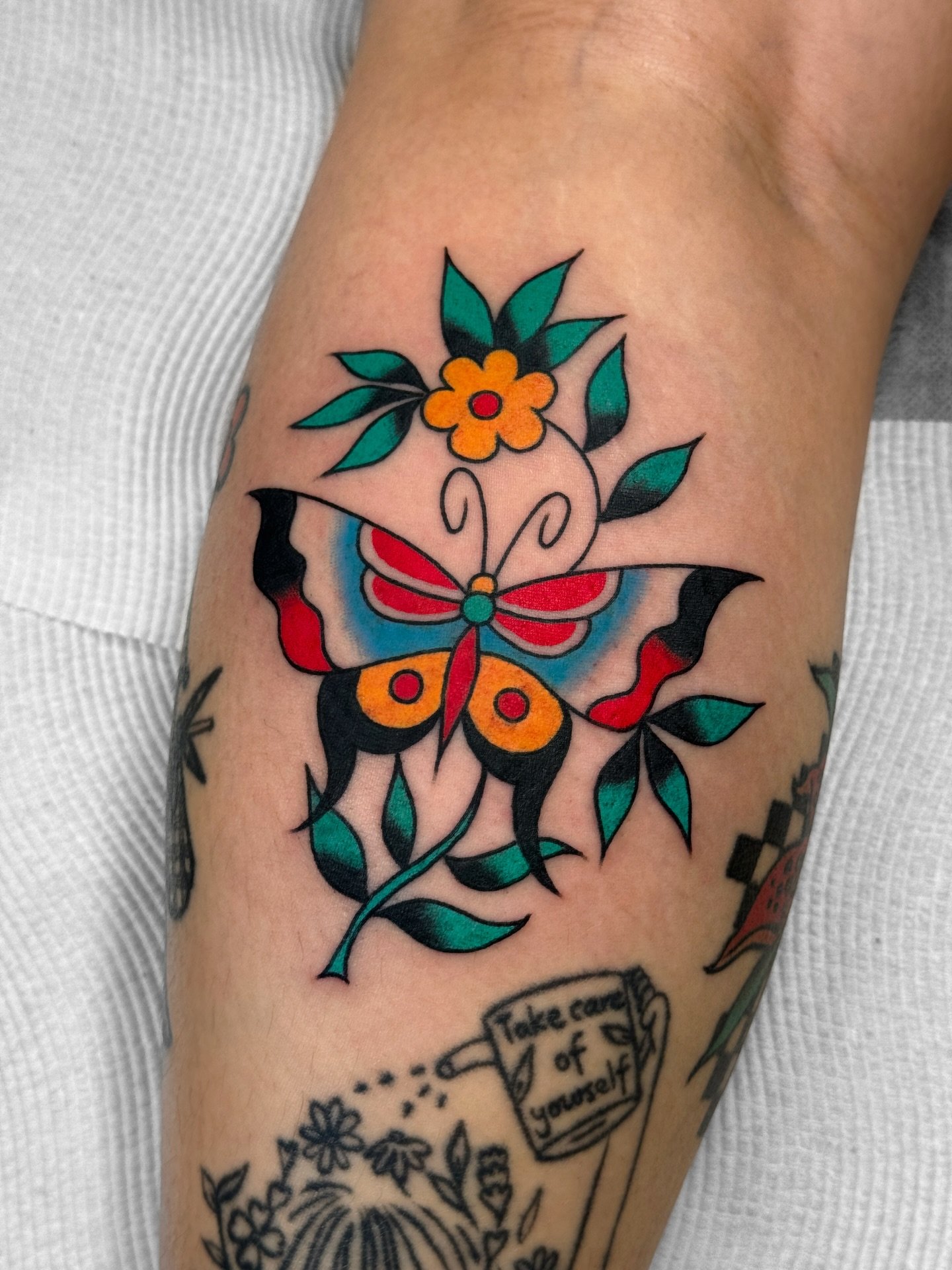 A classic for Chau 💘
.
#butterflytattoo #tradworkers #colourtattoo #traditionaltattoo #melbournetattoo