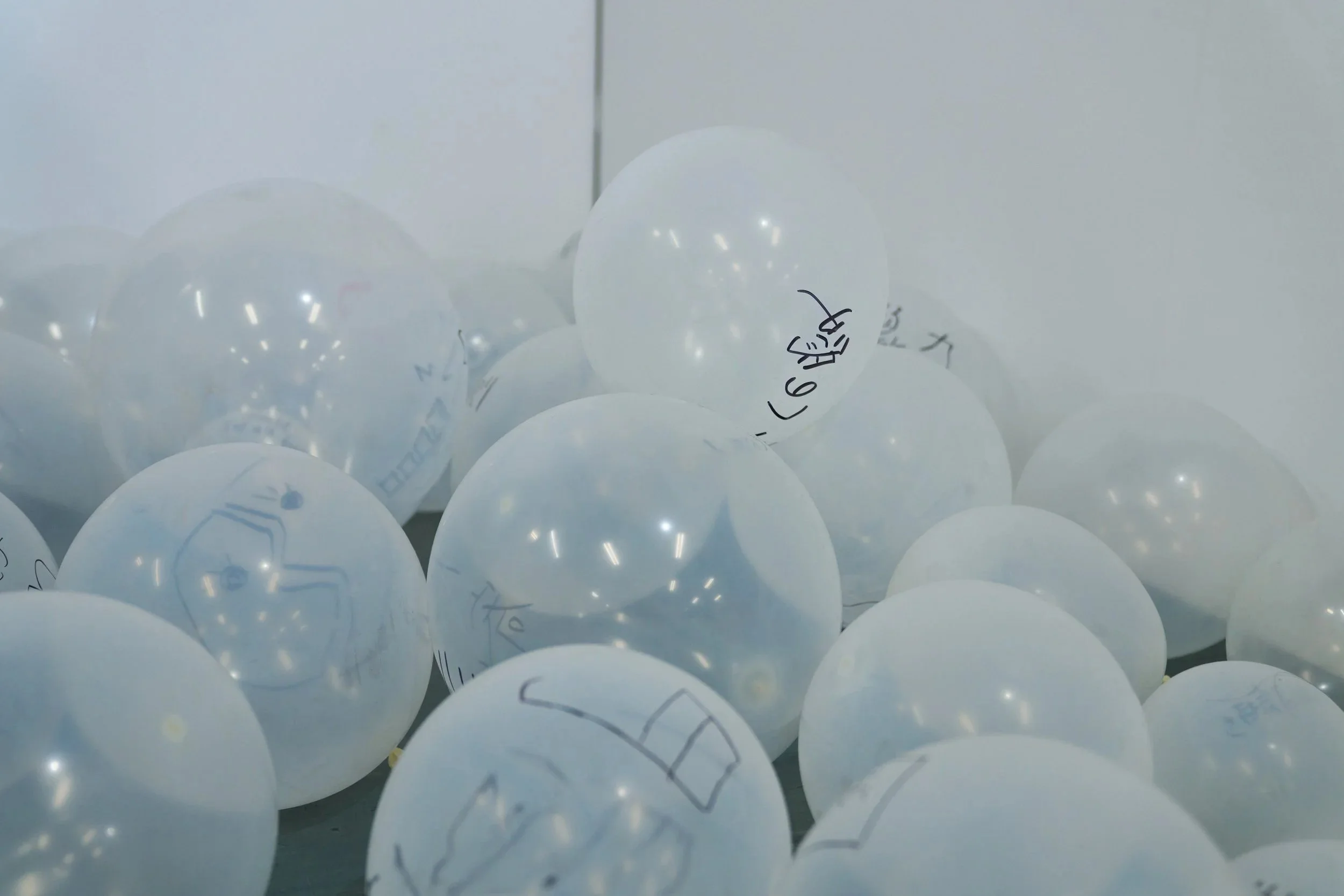 Missing Piece | 欠けているものの作品