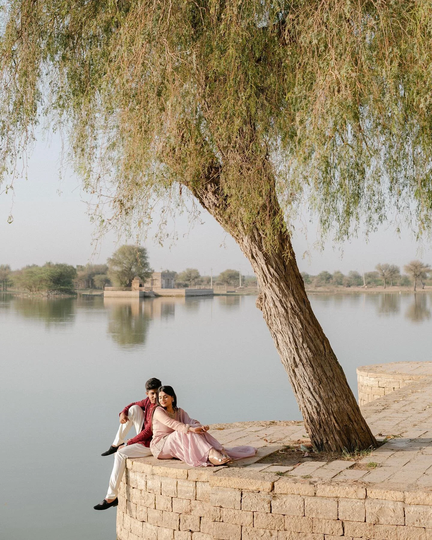 Sometimes somethings just fall into place to make a photograph- the time ,the light , the place , the people - and its magical when that happens.

Anurag &amp; Anushtha, &nbsp;Rajasthan
.
.
.
.

#couple #editorial #love #fashion #couplegoals #editori