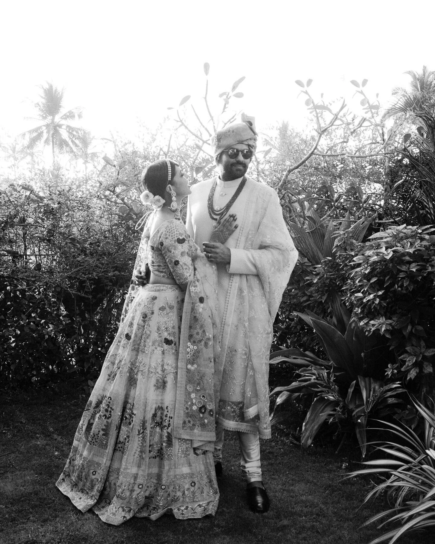 Let love come together, let love win - every single time! Gargi &amp; Sahill got married in style and their gorgeous sundowner Goa wedding was such a warm and intimate affair.

Gargi and Sahill, Goa

Venue&nbsp;@tajexoticagoa
Wedding Design:&nbsp;@cr