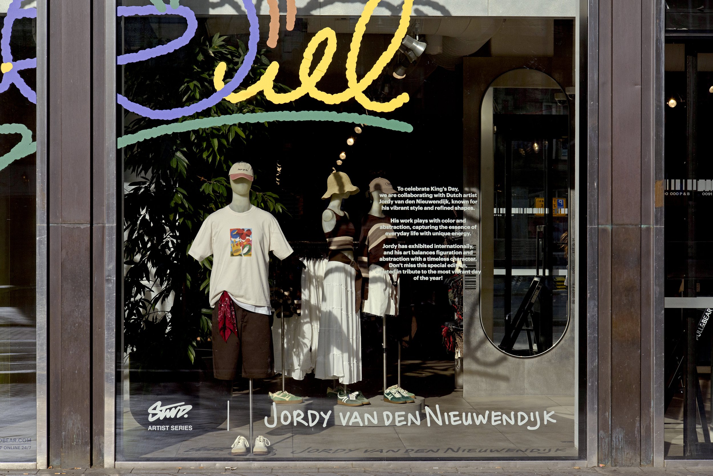 Pull&Bear_AMSTERDAM_JordyVanDenNieuwendijk_013.jpg