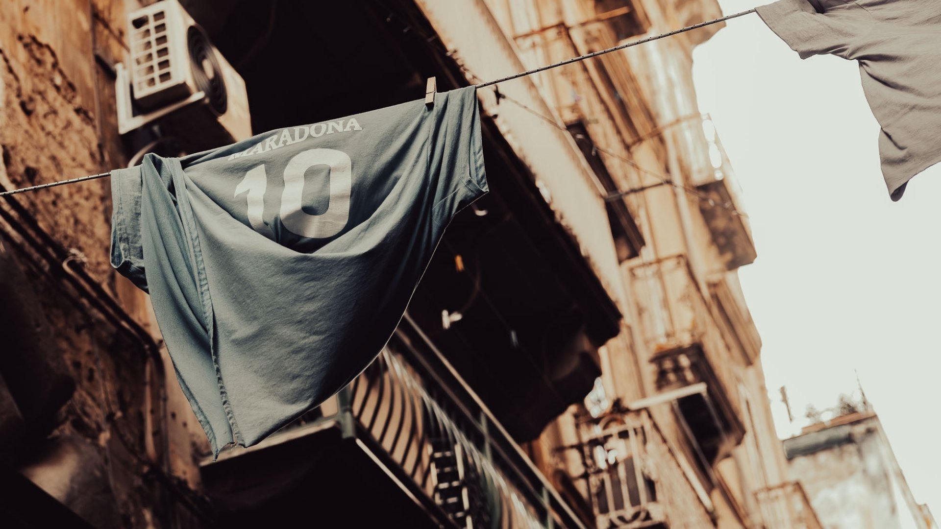 The shirt of Diego Maradona hanging on a washing line