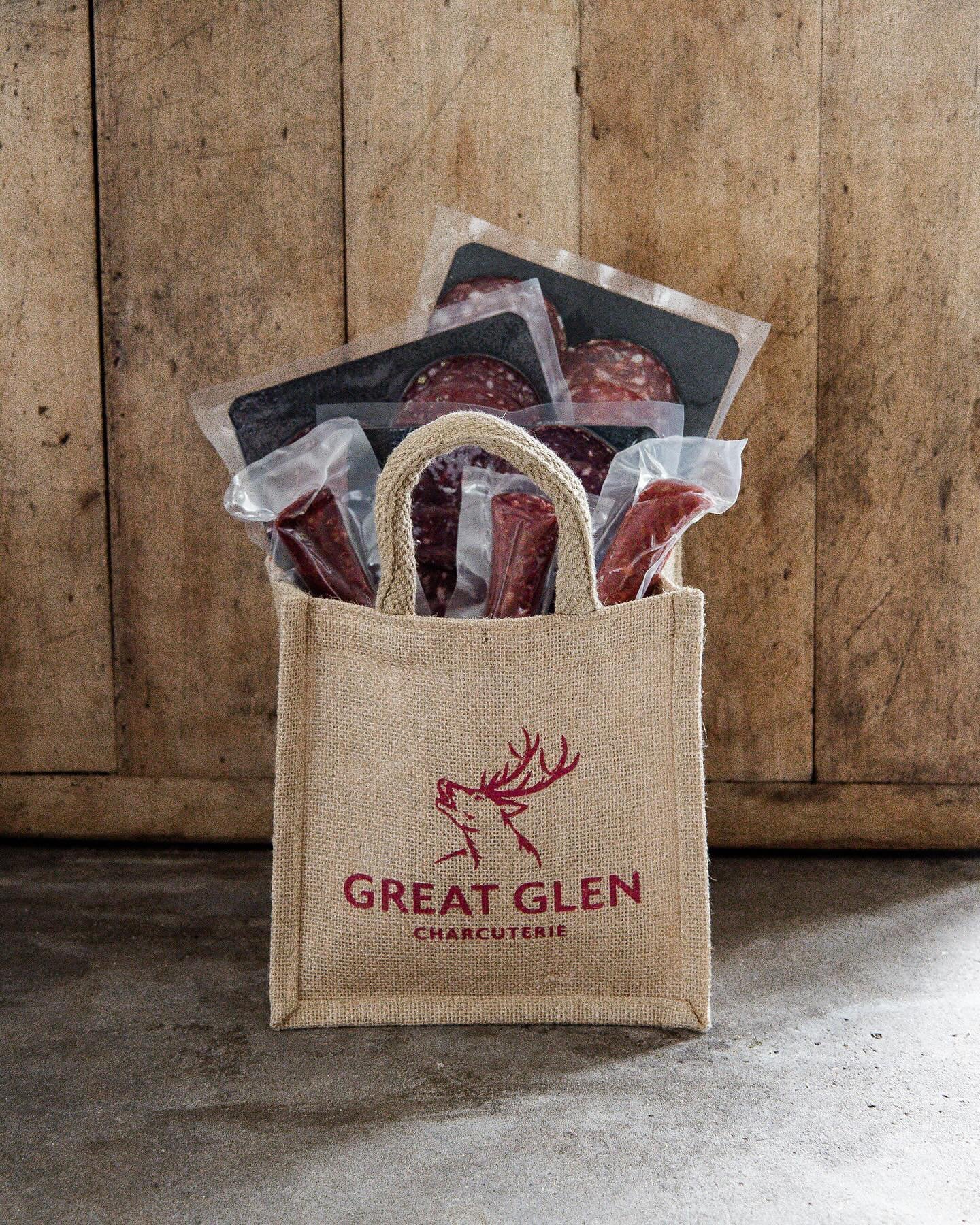 Gift Giving Highland Style 🌿🦌

Wow, what a week it&rsquo;s been! Our Wild Venison Charcuterie Gift Bag has been a hit, with orders pouring in from all over 📦

It&rsquo;s heartwarming to see so many of you spreading joy and sharing the love through