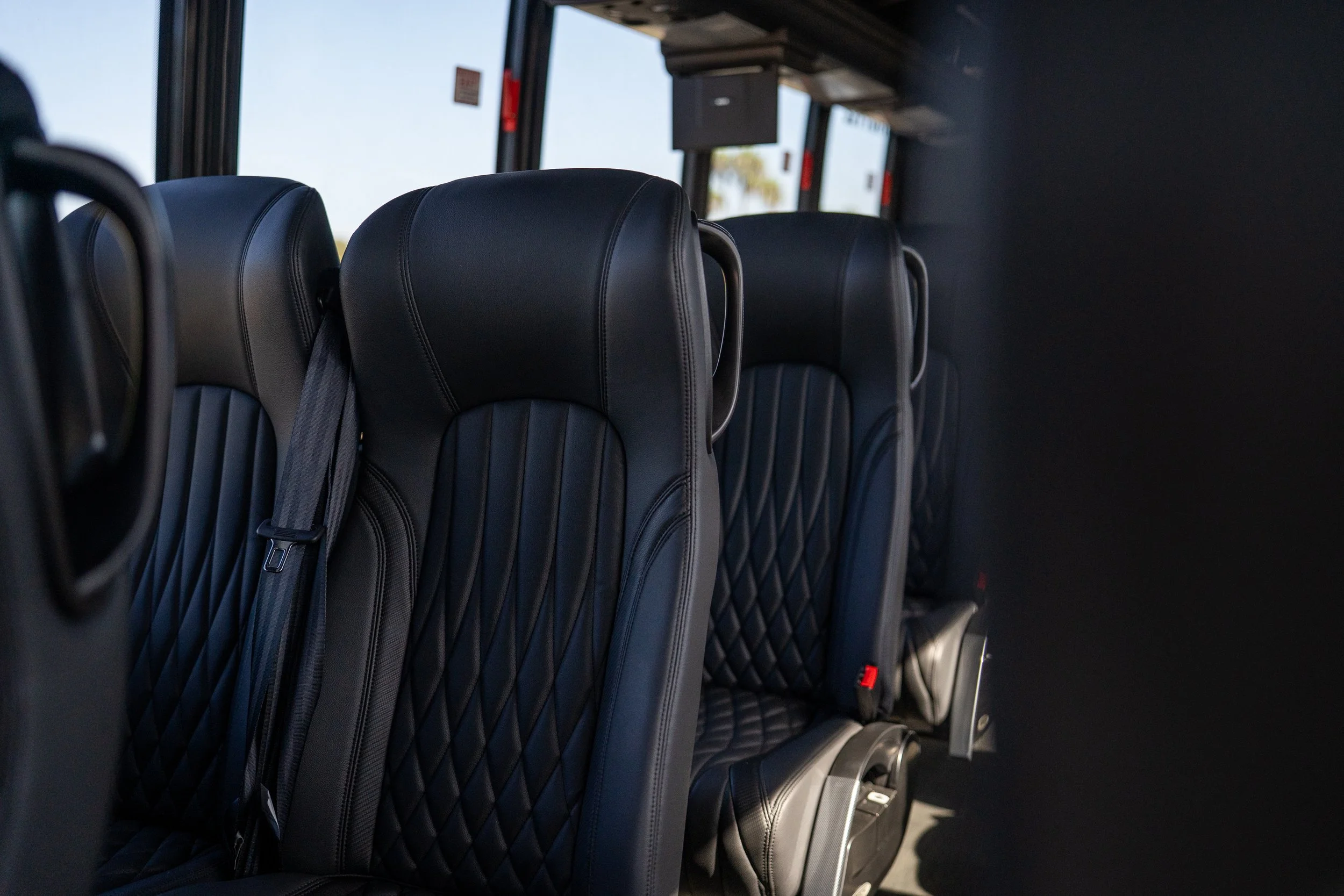 reLAXsan's San Diego to LAX and LAX to San Diego's new bus