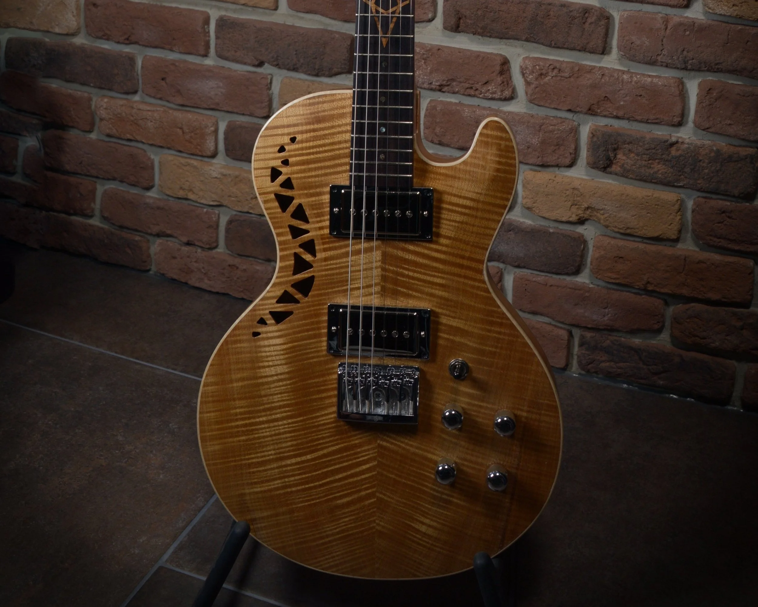 Varion+Hollow-06.jpg