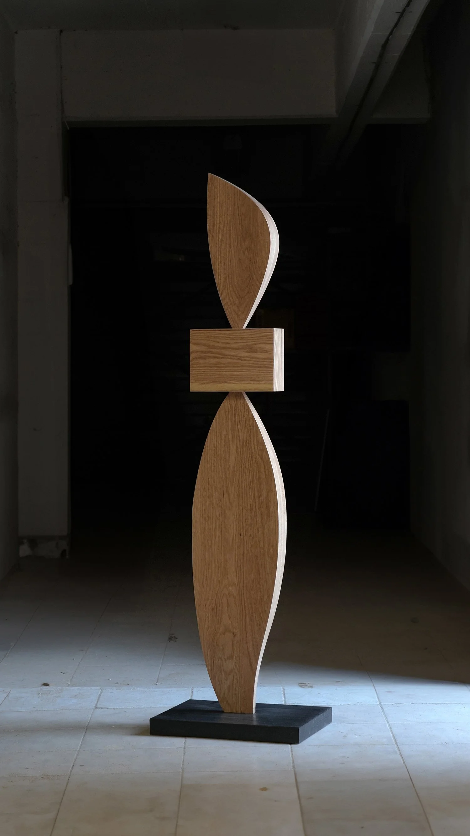 Still Stand No1 Sculpture by Joel Escalona - 2024 — 01.JPG