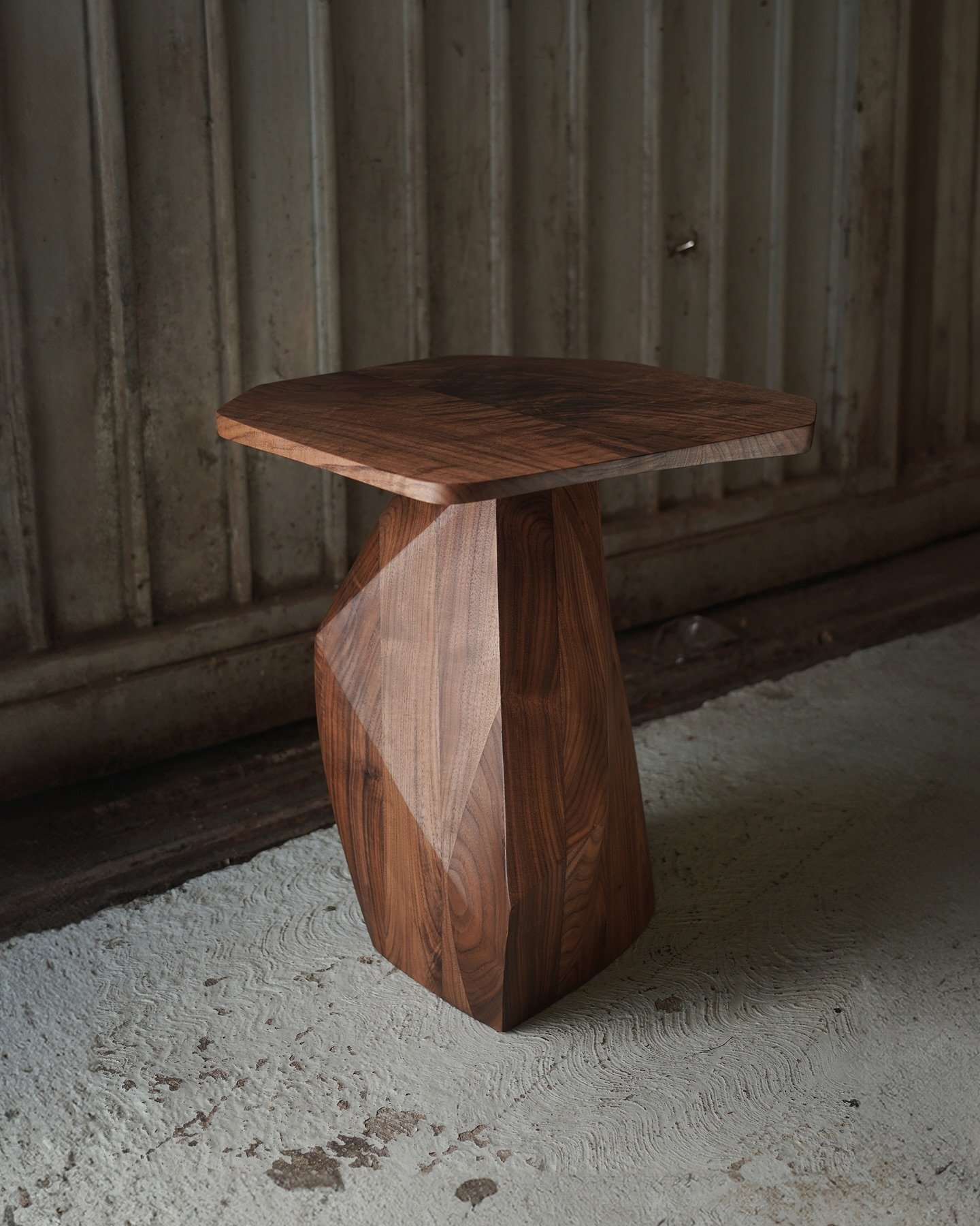 What if a table could challenge you?

#NONOFurniture #homedecor #contemporaryart #contemporaryfurnituredesign #highendfurniture #JoelEscalona
