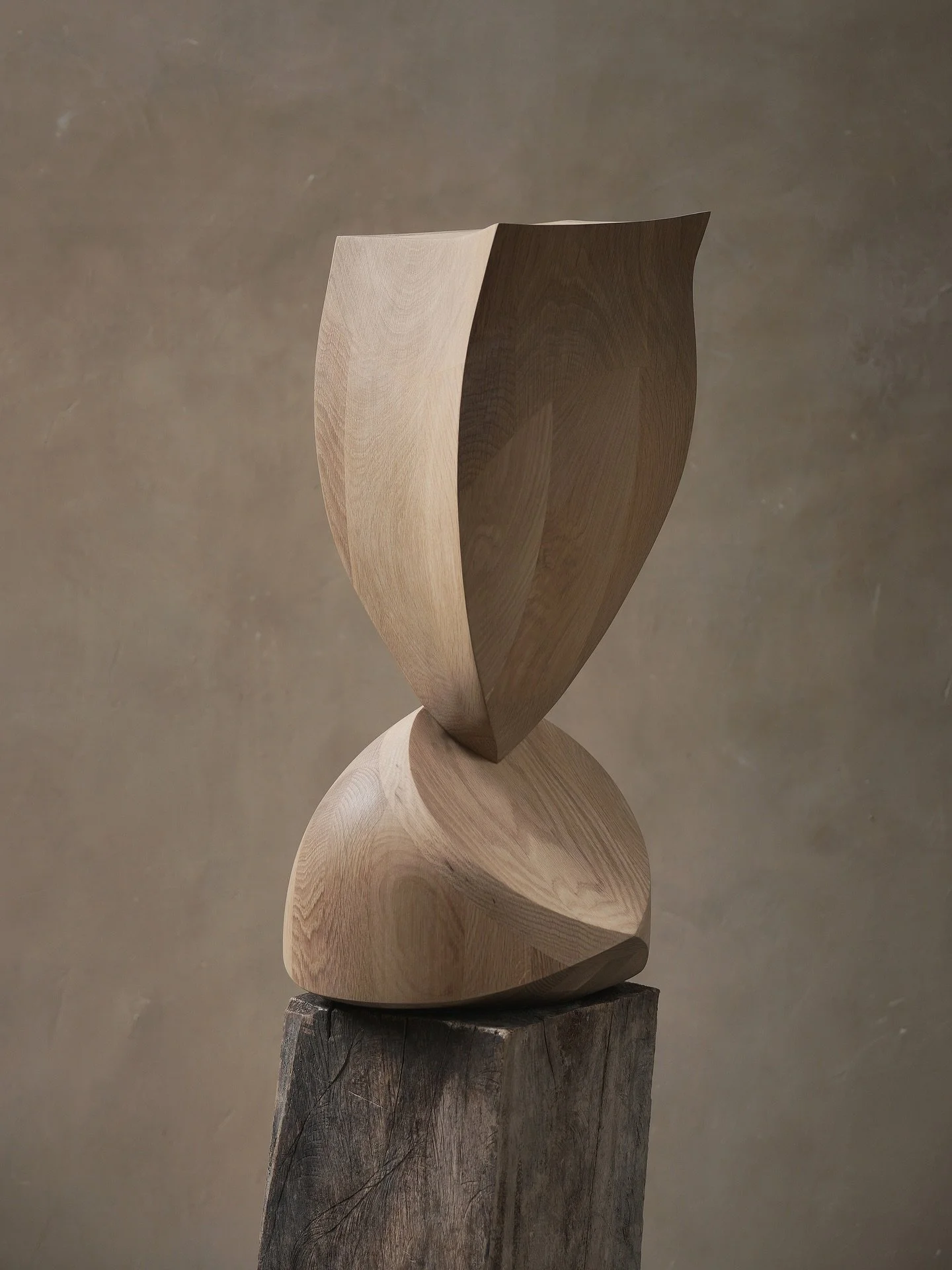 Simple lines, complex lives 

#objectdesign #luxuryinteriors #formandfunction #bespokefurniture #designstudio #joelescalonastudio