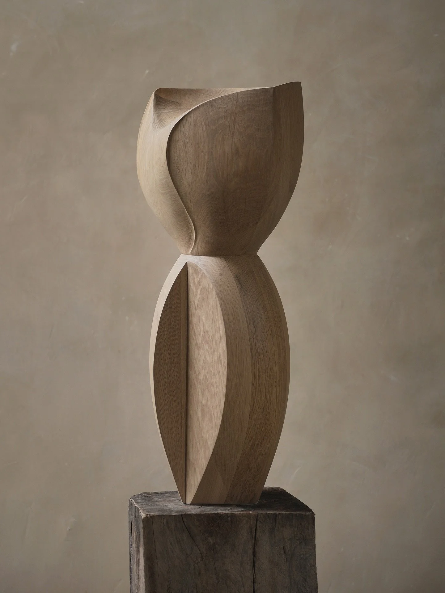 Where Structure Meets Soul and Stays Forever

#interiorstyling #modernart #handcrafted #designstudio #bespokefurniture #joelescalonastudio