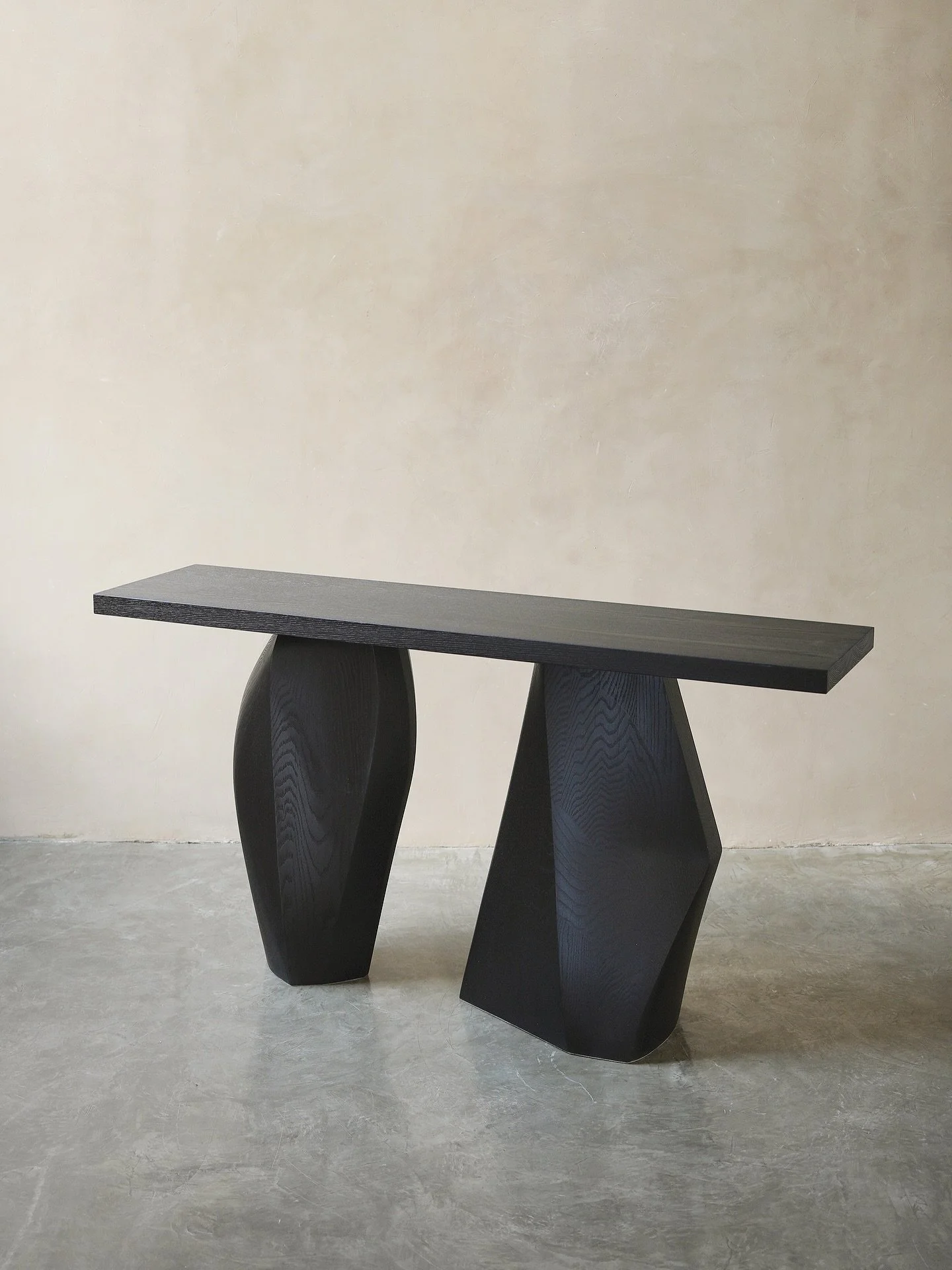 Built like a thought

#sculpturalfurniture #woodworking #contemporaryart #interiordesign #modernism #nonofurniture