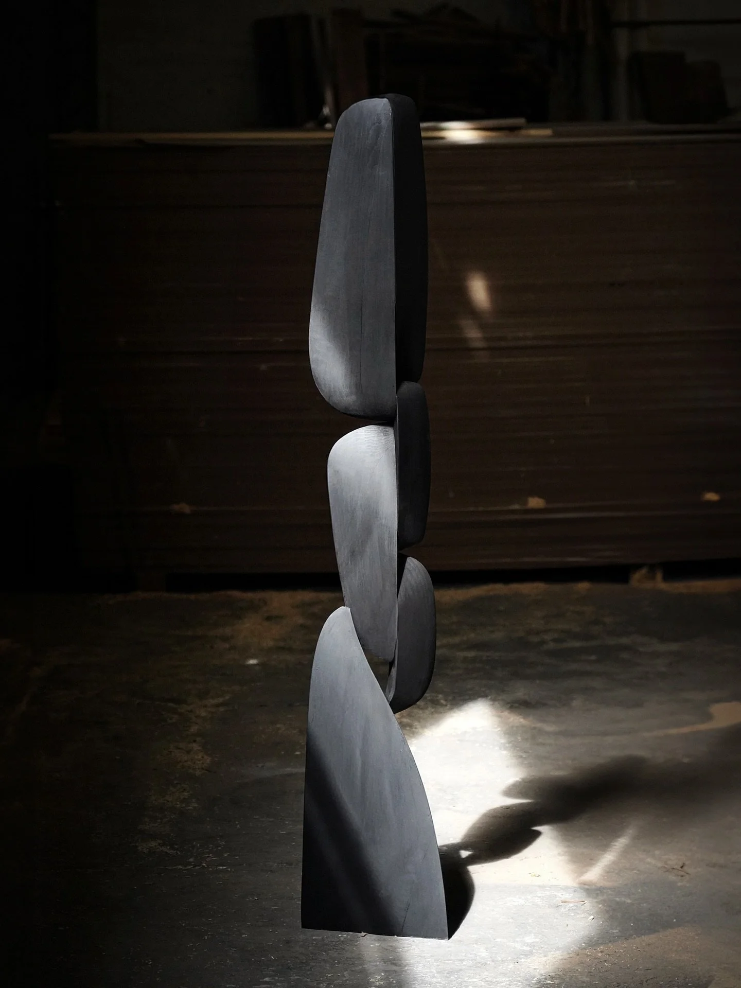 Choosing continuity over eternity

#interiordesigner #collectibledesign #behindthescenes #modernfurniture #artprocess #JoelEscalona