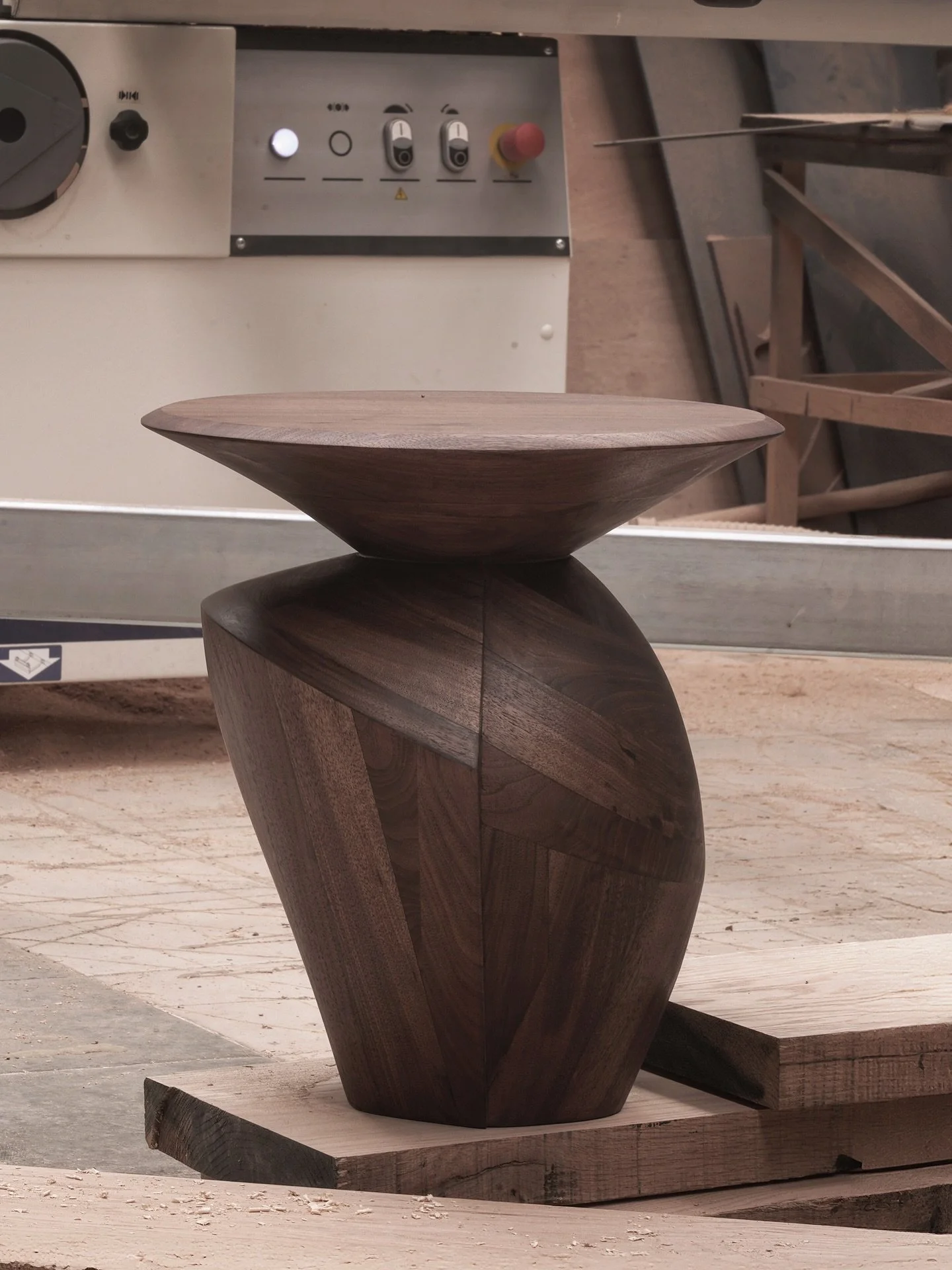 Design is a plan, sometimes

#furniture #artfurniture #formandfunction #interiordesign #woodworking #JoelEscalona