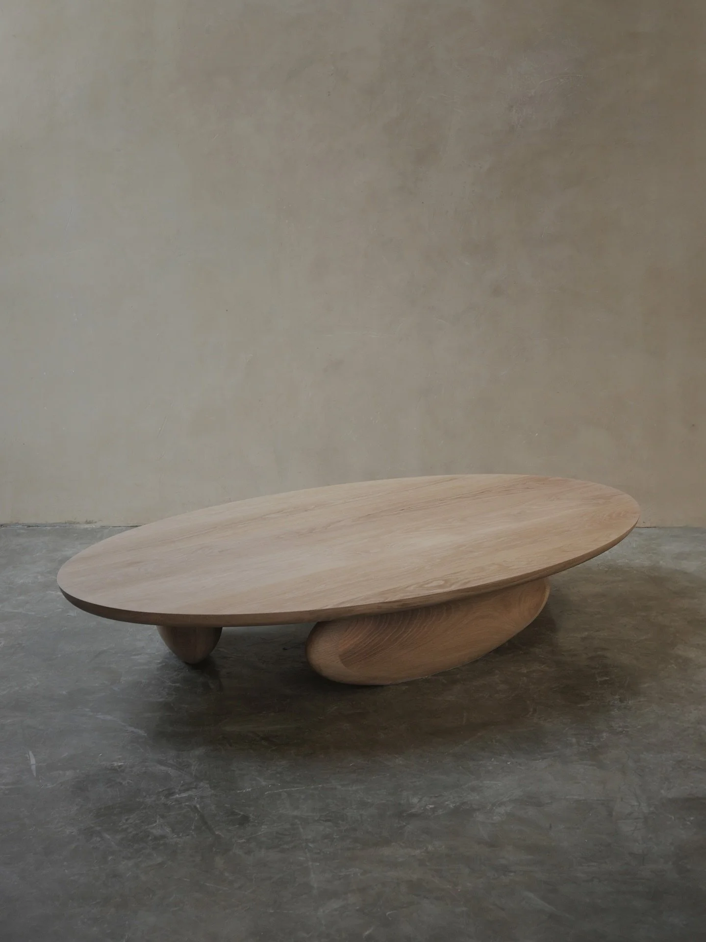 Caring for what seems small

#furniture #artfurniture #formandfunction #interiordesign #woodworking #JoelEscalona