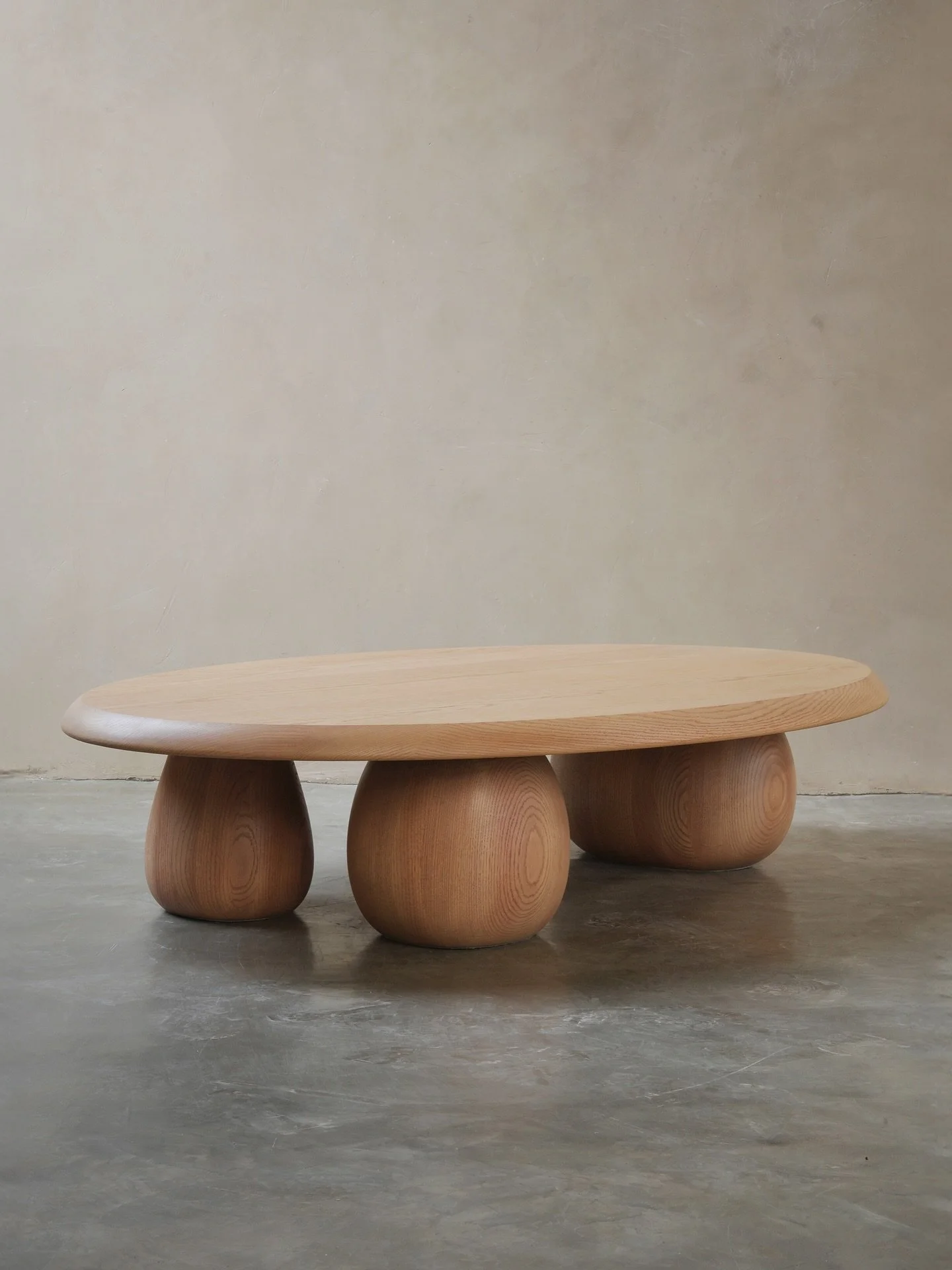 Form serves the need

#interiorarchitecture #artcollector #designphilosophy #slowdesign #furnituredesign #JoelEscalona