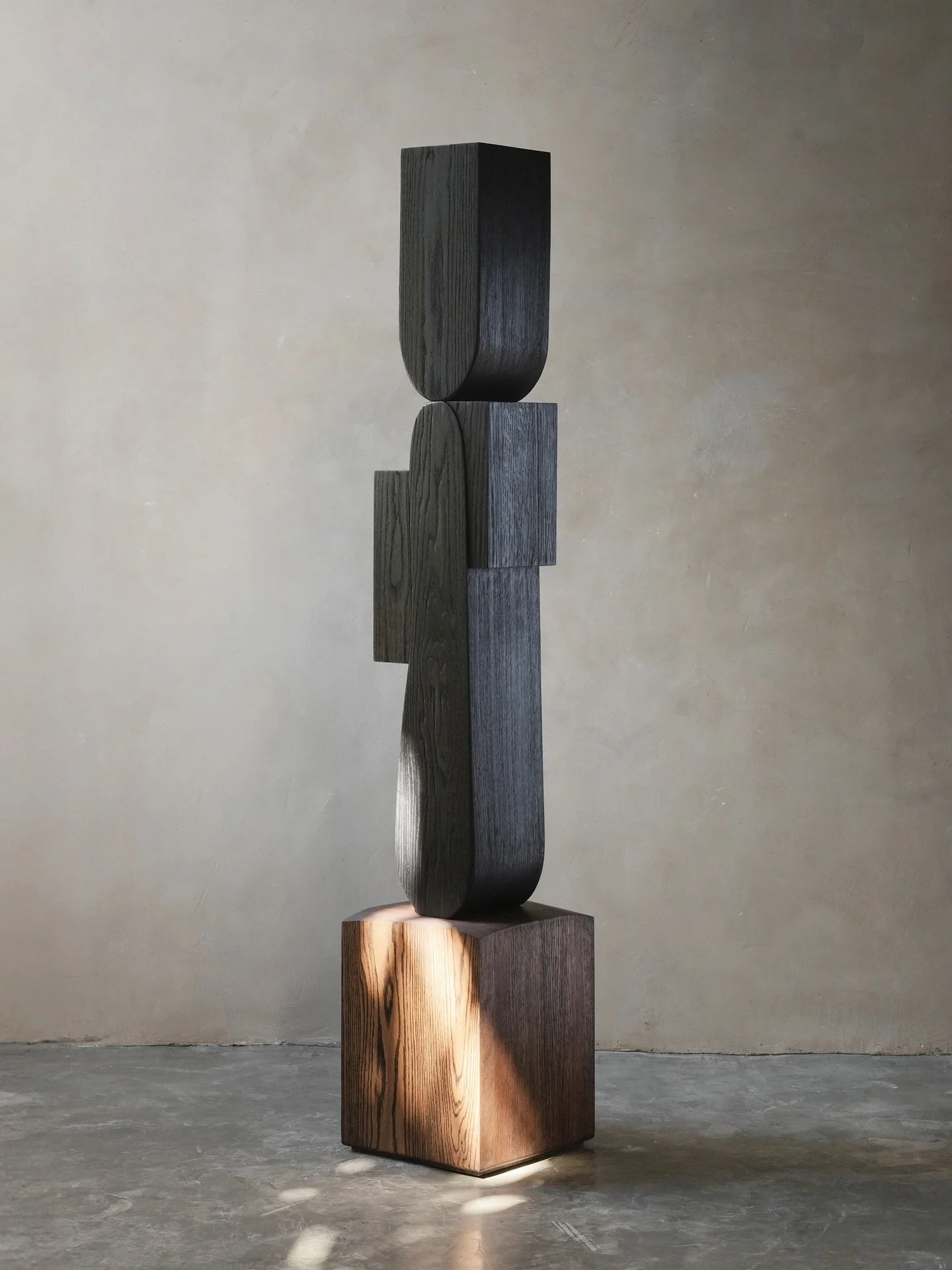 Quiet, generous, architectural calm at center

#sculpture #sculpturalart #objectart #artobject #contemporaryart