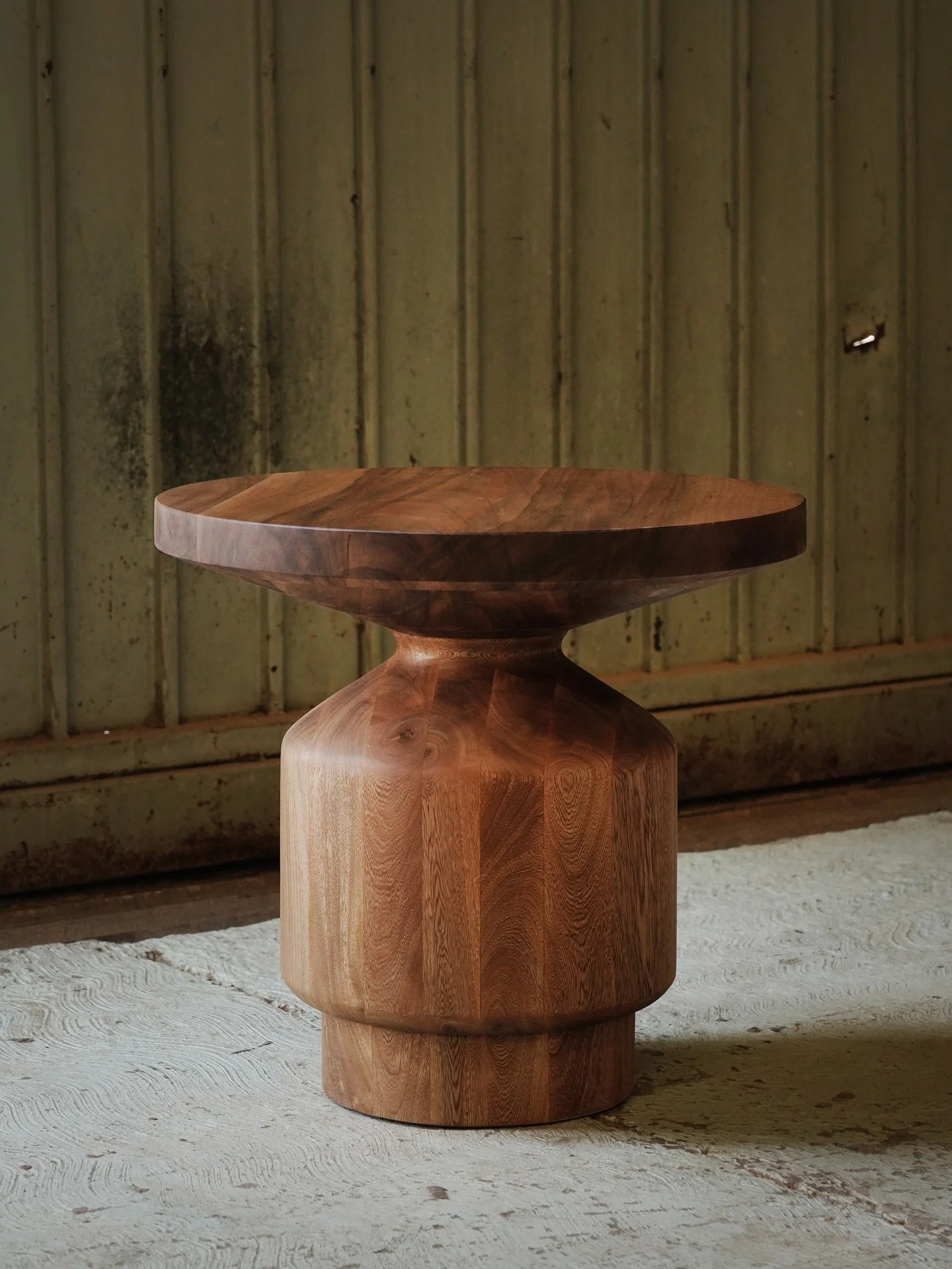 Tactile, honest, monolithic, serene, stubbornly calm. 

#coffeetable #sidetable #accenttable #occasionaltable #endtable