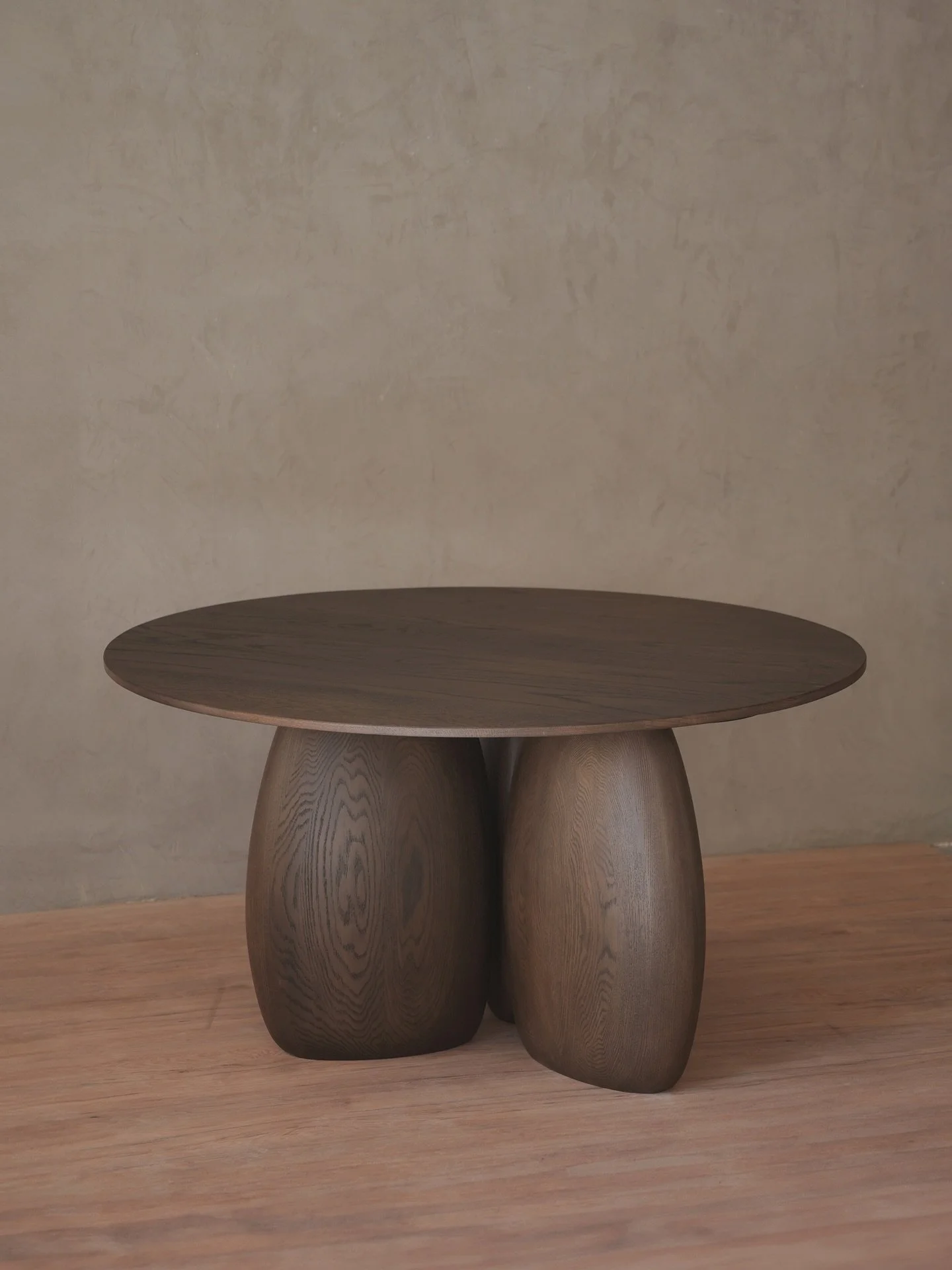 Architecture you can touch.

#diningtable #communaltable #refectorytable #statementtable #tabledesign