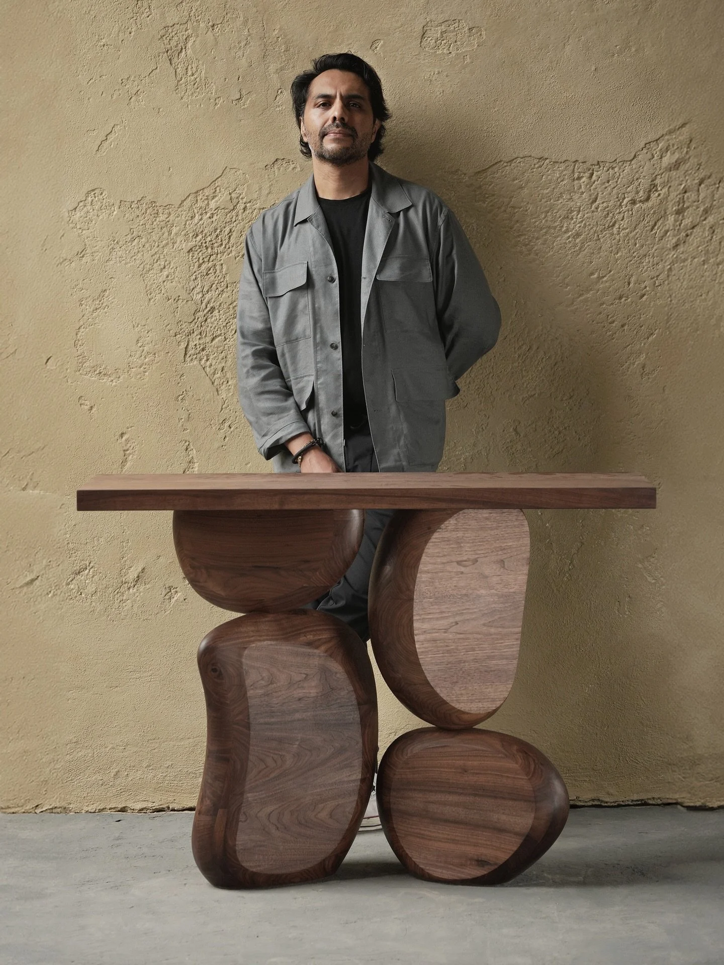 Sculpture, made useful.

#JoelEscalona #furniture #sculpture #interiordesign