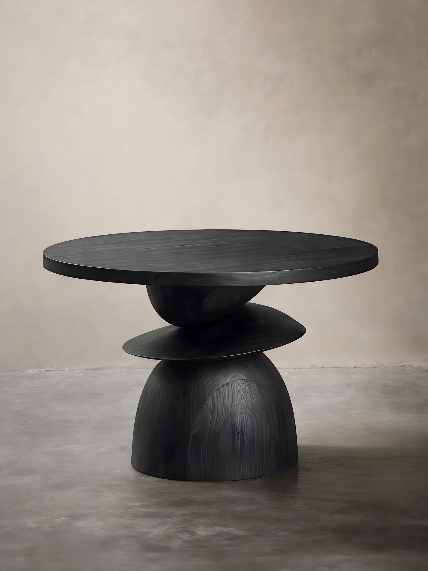 Big dinner plans? 

#furniture #table