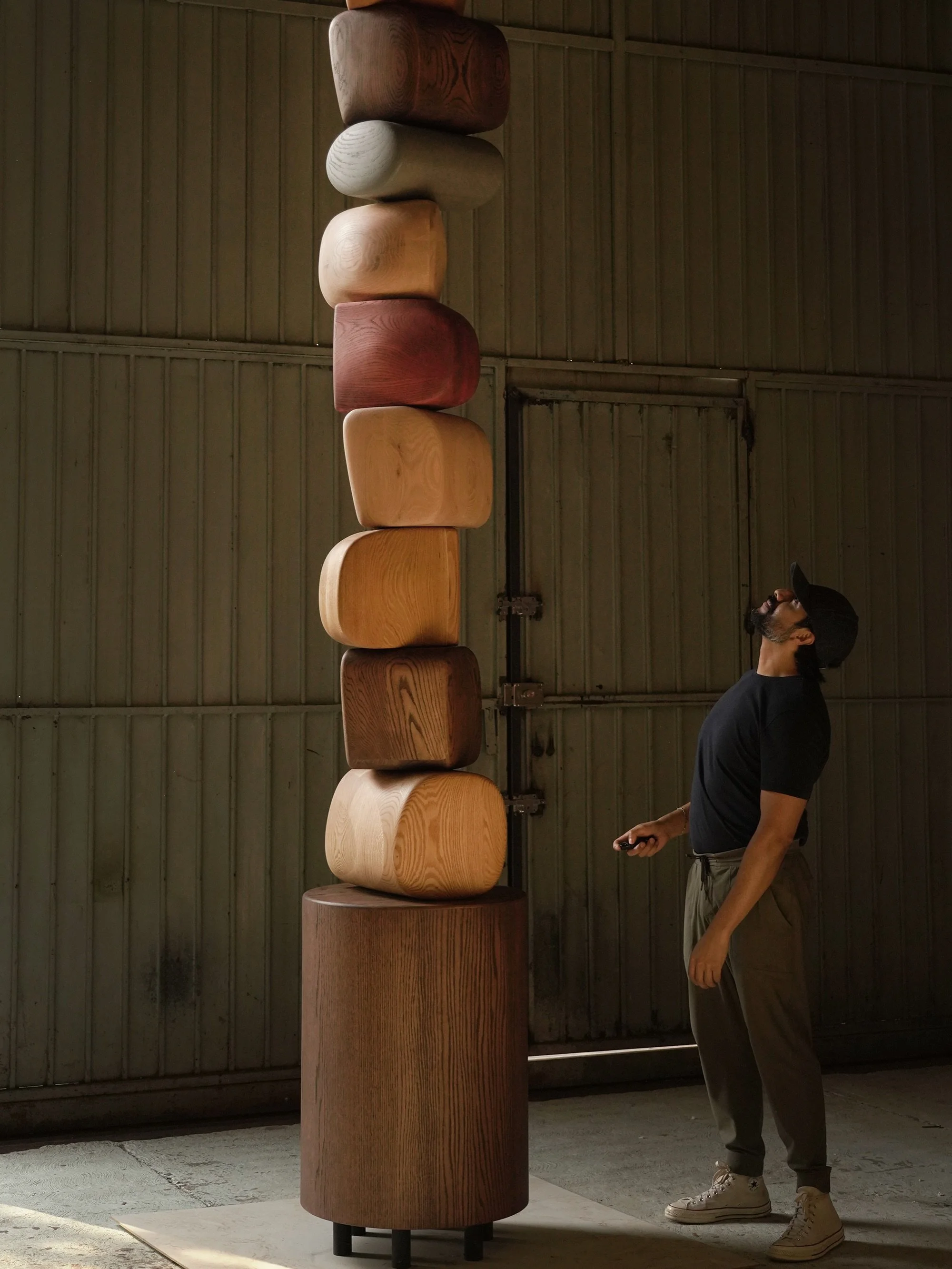 Soft shapes, sharp little choices

#sculpture #interiordesign  #art