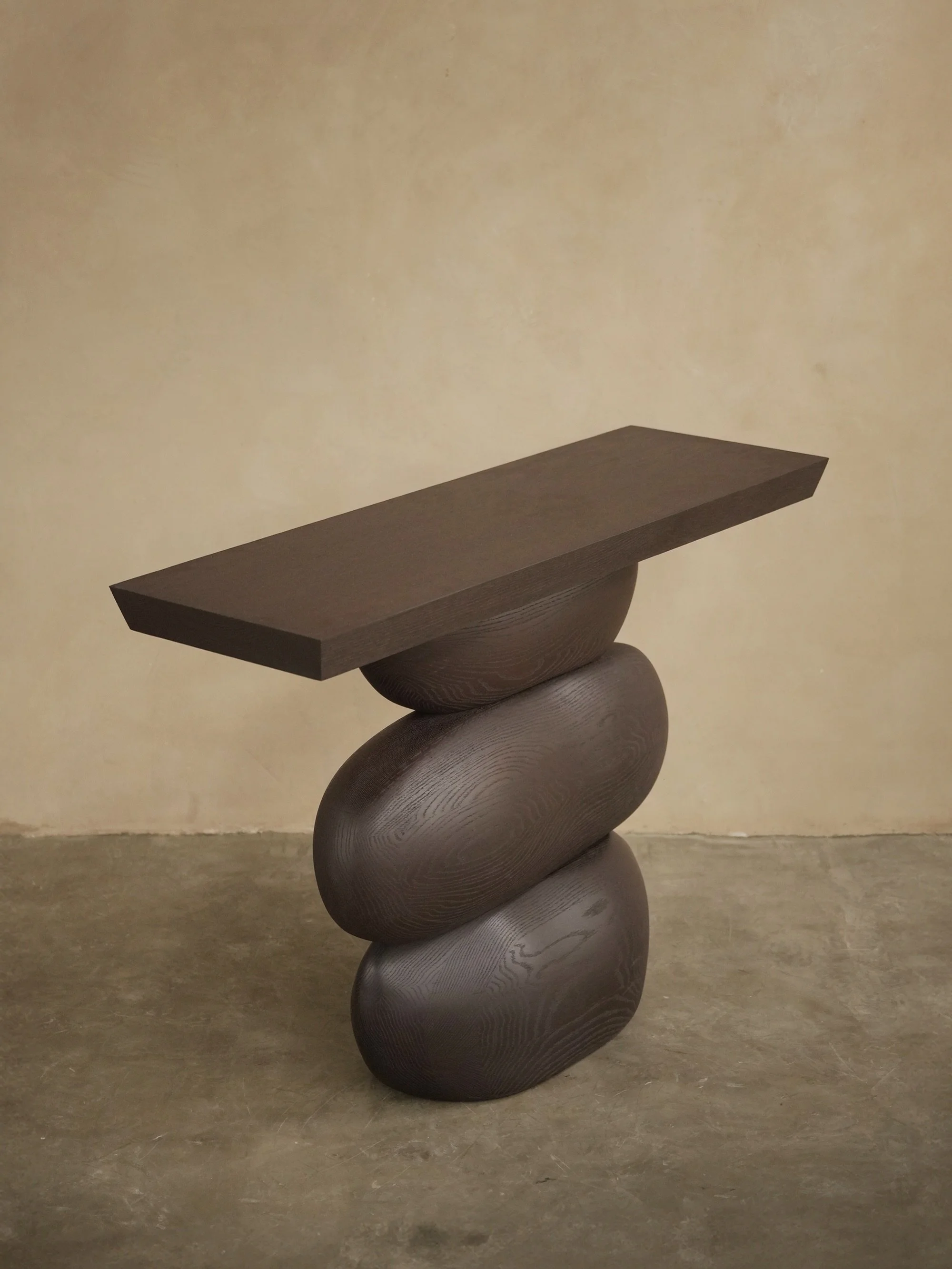 Wood, balance, tension.

#furniture #consoletabledecor #interiordecor