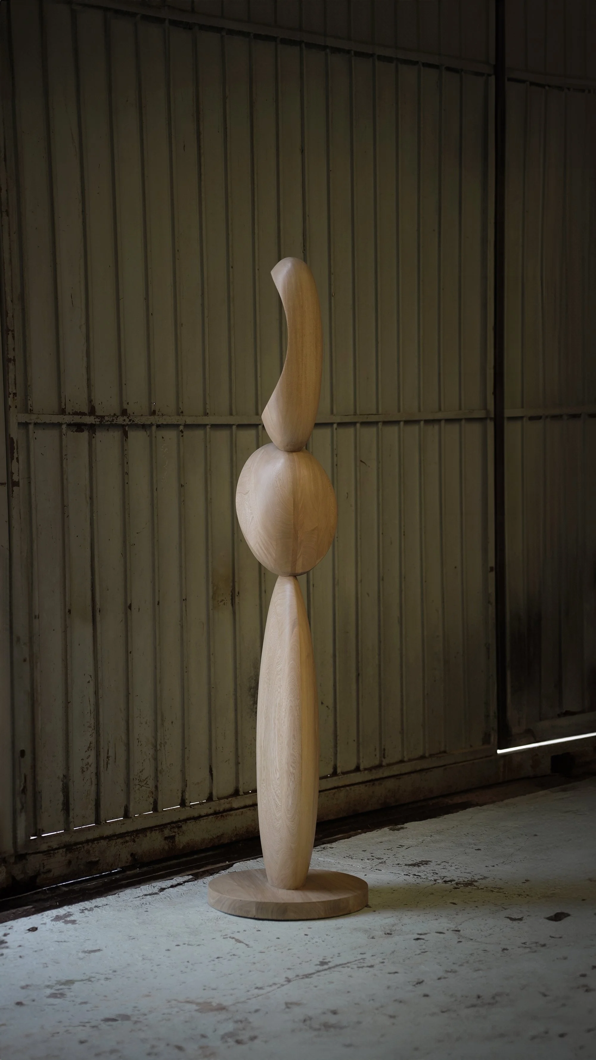 Still Stand 23 sculpture by Joel Escalona – 2.jpg